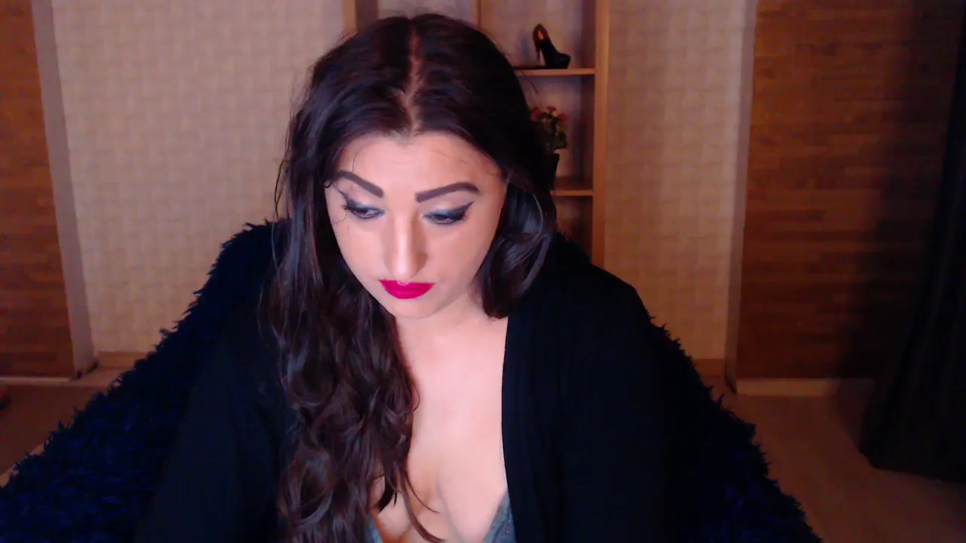 Gallery image thumbnail from HotRebbecca's myfreecams stream on, 05/04/2025, 02:30 image 6 of 20