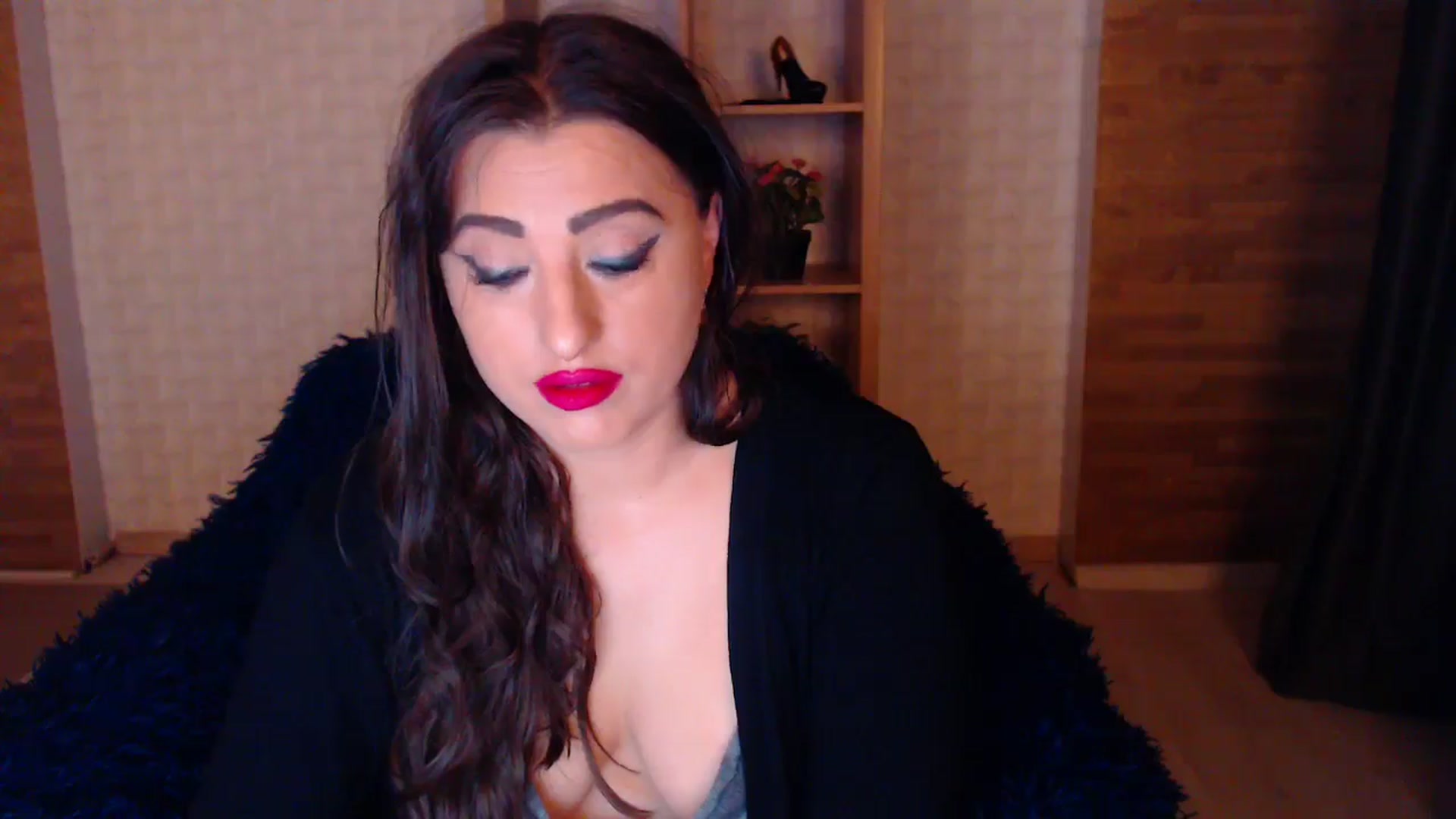 Gallery image thumbnail from HotRebbecca's myfreecams stream on, 05/04/2025, 02:30 image 19 of 20