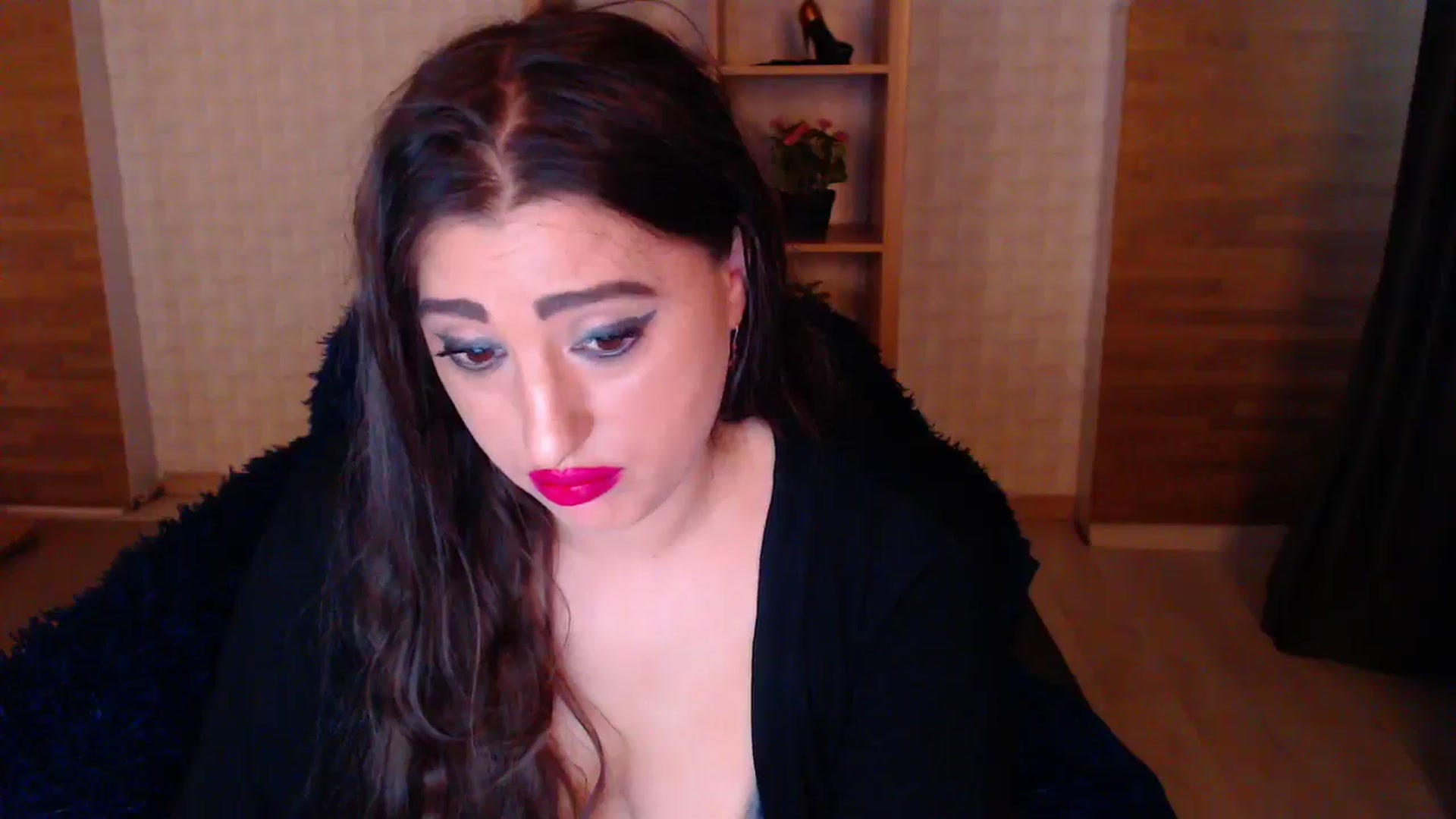 Gallery image thumbnail from HotRebbecca's myfreecams stream on, 05/04/2025, 04:39 image 7 of 20