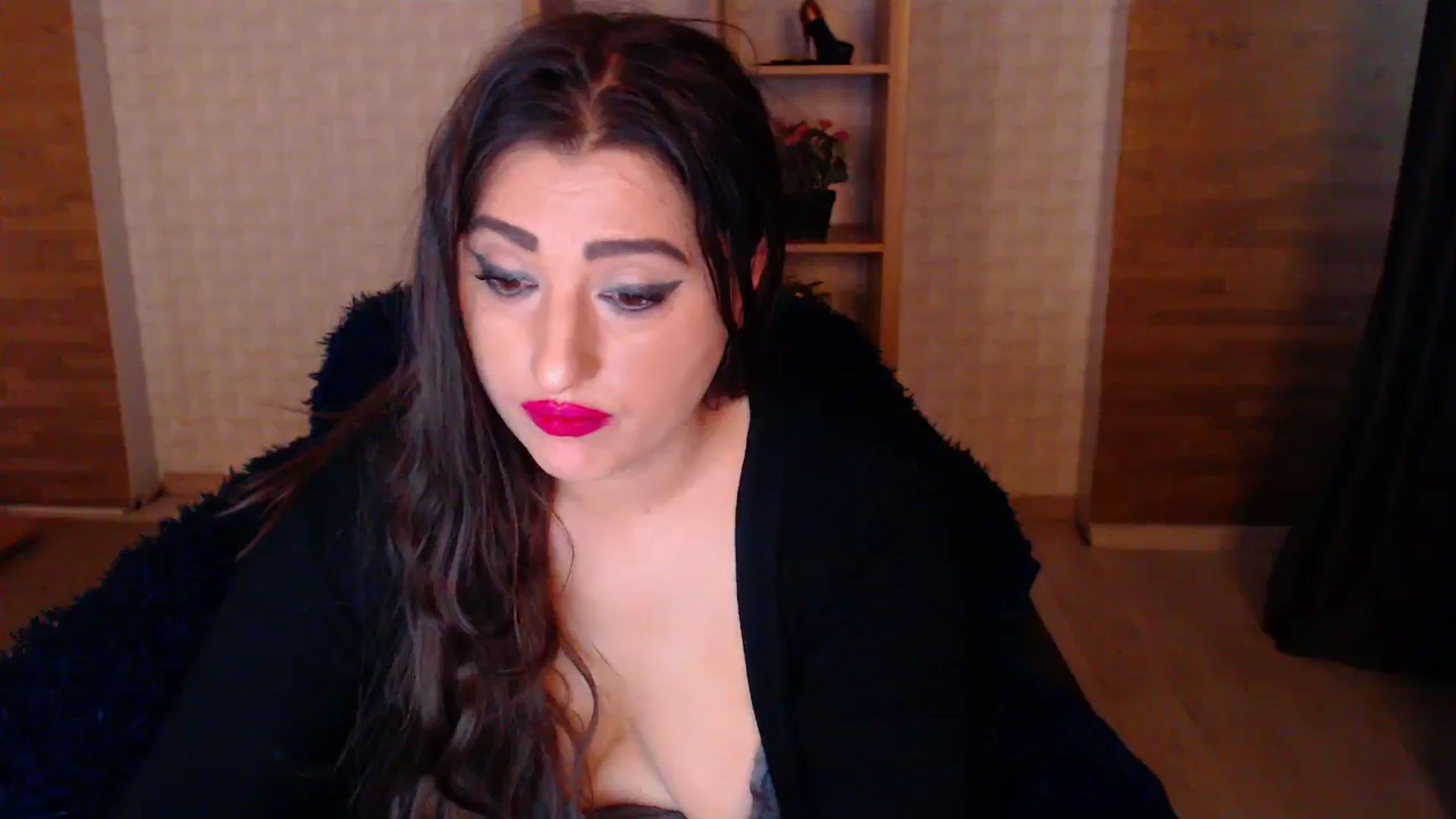 Gallery image thumbnail from HotRebbecca's myfreecams stream on, 05/04/2025, 04:39 image 4 of 20
