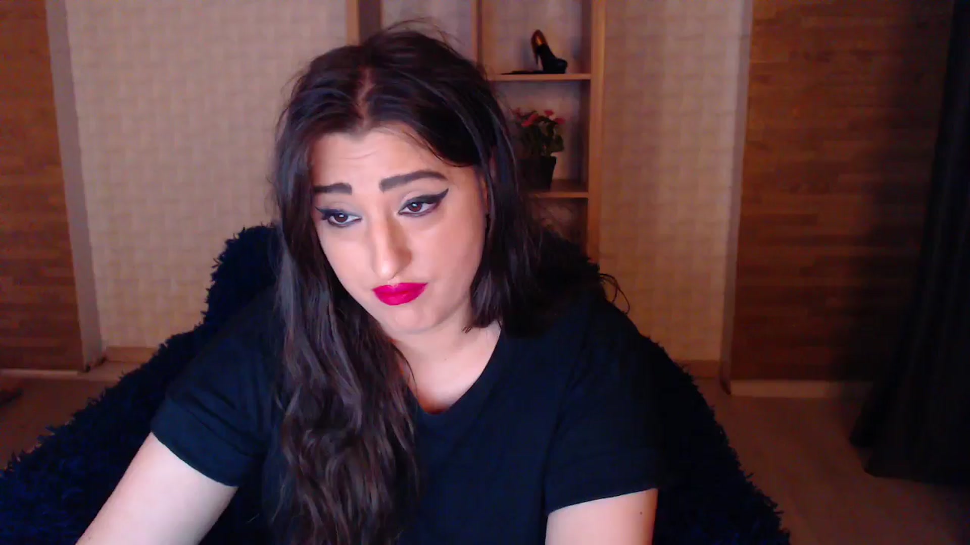 Gallery image thumbnail from HotRebbecca's myfreecams stream on, 05/04/2025, 23:46 image 20 of 20