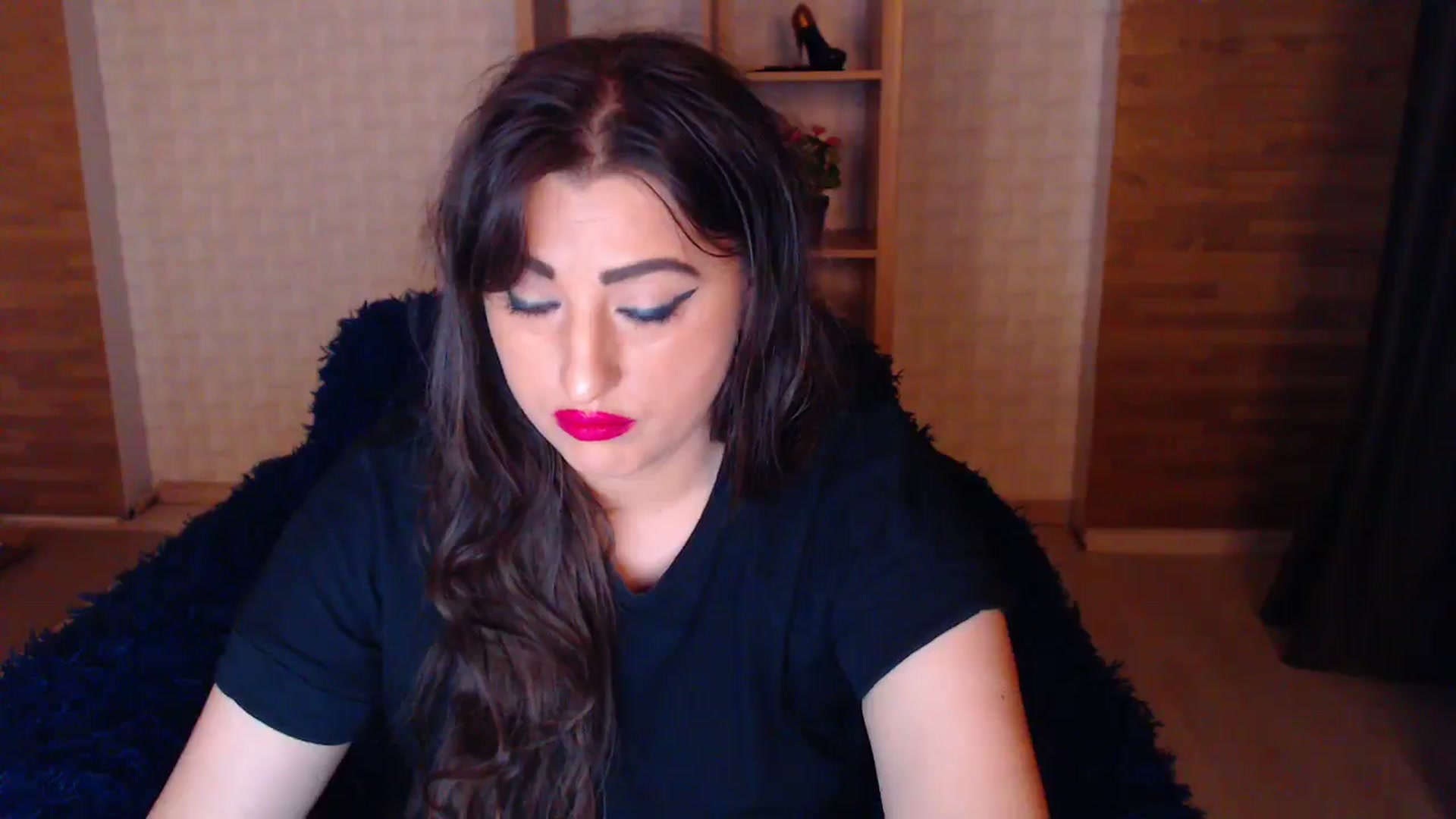 Gallery image thumbnail from HotRebbecca's myfreecams stream on, 05/04/2025, 23:46 image 8 of 20