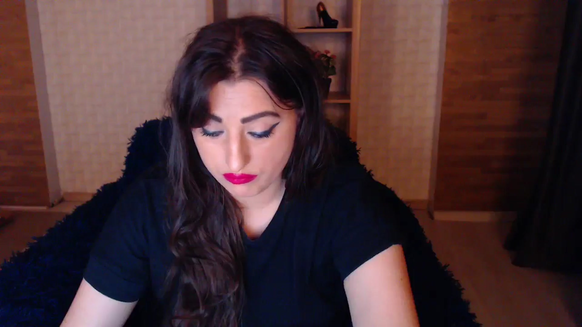 Gallery image thumbnail from HotRebbecca's myfreecams stream on, 05/04/2025, 23:46 image 7 of 20
