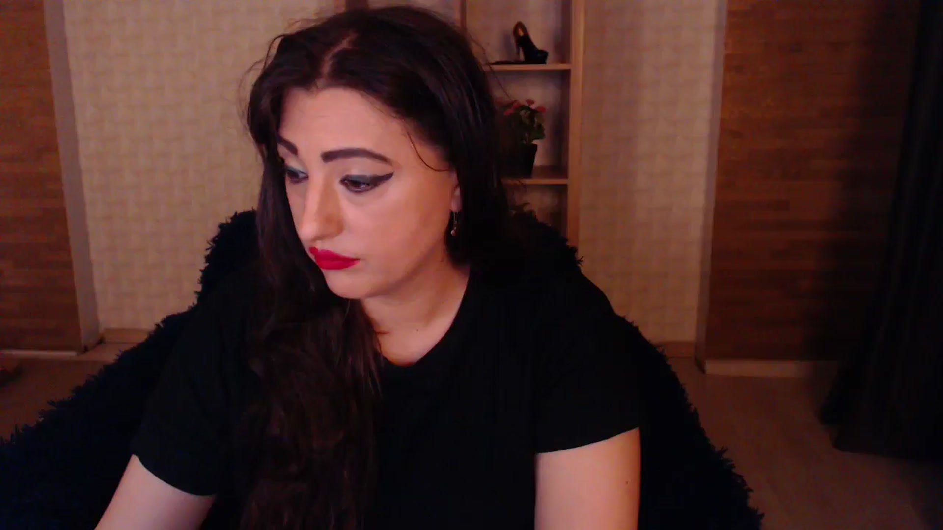 Gallery image thumbnail from HotRebbecca's myfreecams stream on, 05/04/2025, 23:46 image 1 of 20