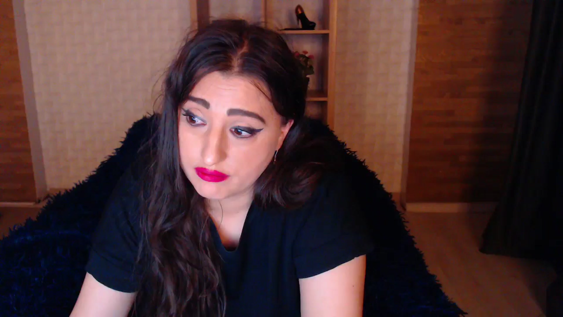 Gallery image thumbnail from HotRebbecca's myfreecams stream on, 05/05/2025, 03:33 image 19 of 20