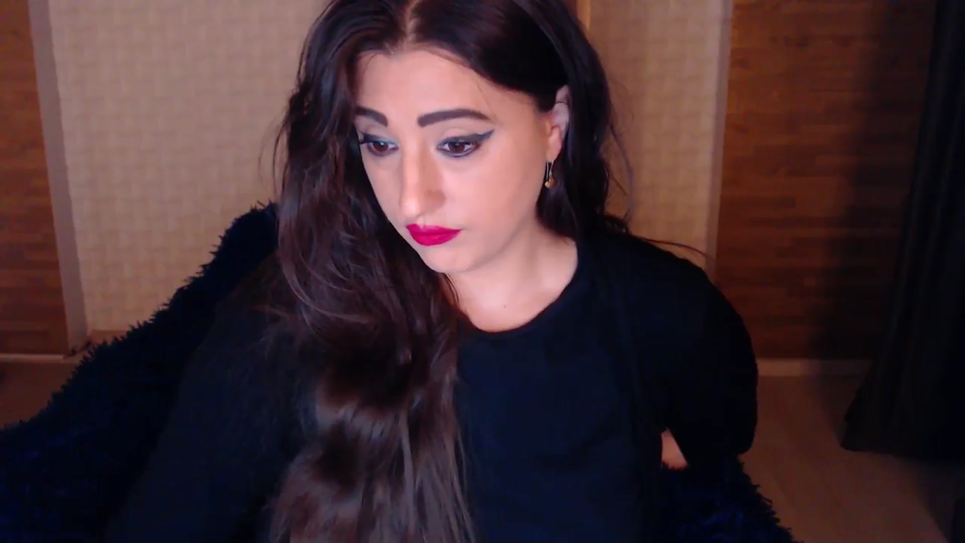 Gallery image thumbnail from HotRebbecca's myfreecams stream on, 05/06/2025, 02:21 image 6 of 20