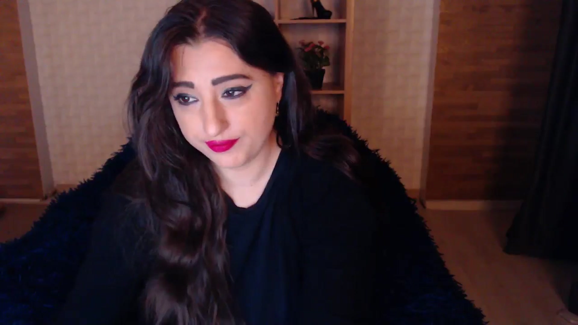 Gallery image thumbnail from HotRebbecca's myfreecams stream on, 05/06/2025, 02:21 image 2 of 20