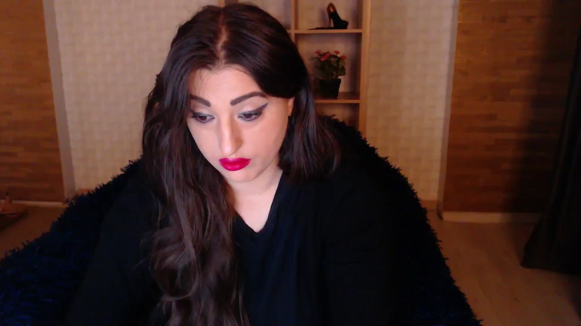 Gallery image thumbnail from HotRebbecca's myfreecams stream on, 05/06/2025, 02:54 image 16 of 20