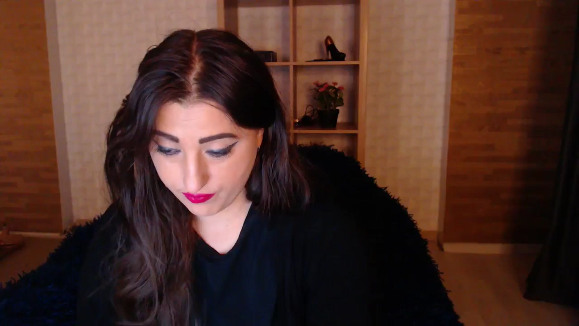 Gallery image thumbnail from HotRebbecca's myfreecams stream on, 05/06/2025, 02:54 image 2 of 20