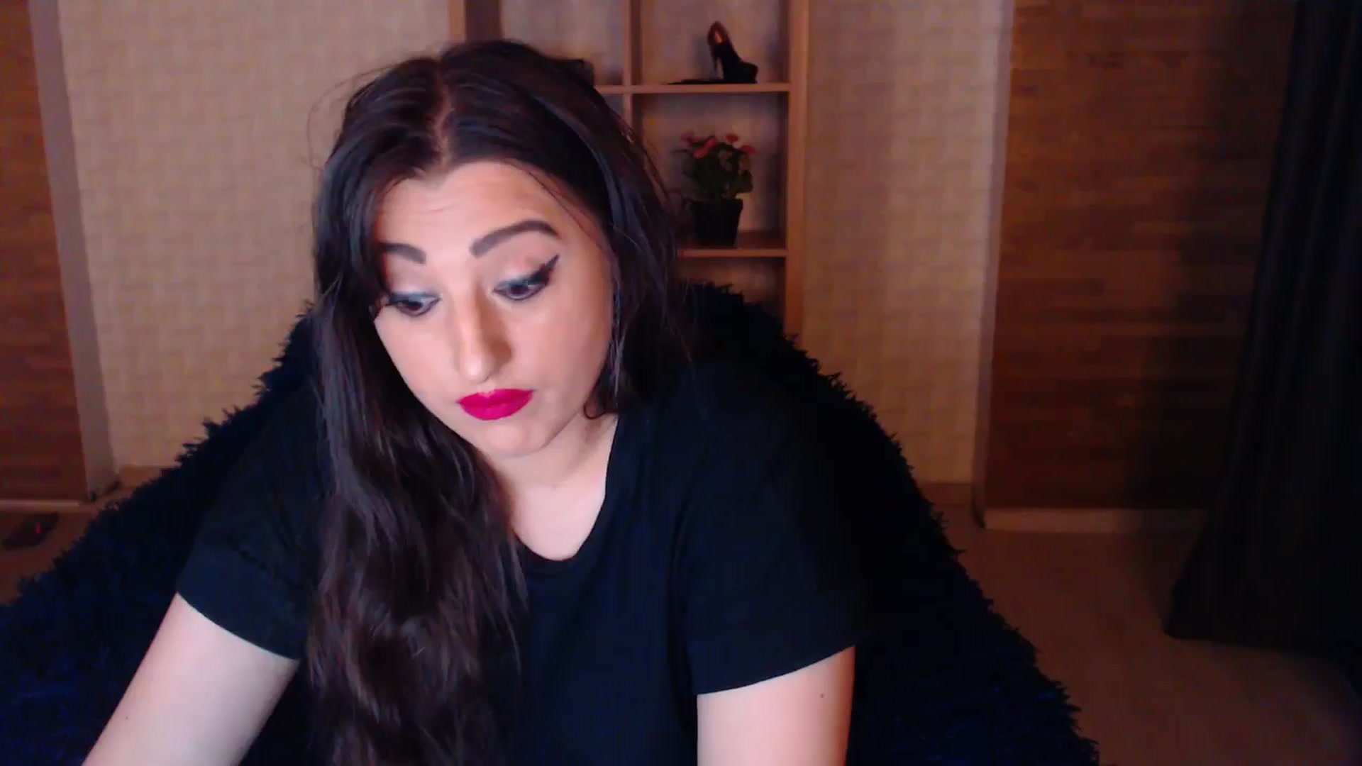 Gallery image thumbnail from HotRebbecca's myfreecams stream on, 05/06/2025, 21:13 image 13 of 20