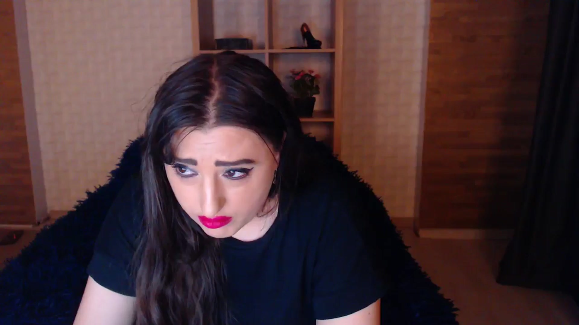 Gallery image thumbnail from HotRebbecca's myfreecams stream on, 05/06/2025, 21:13 image 19 of 20