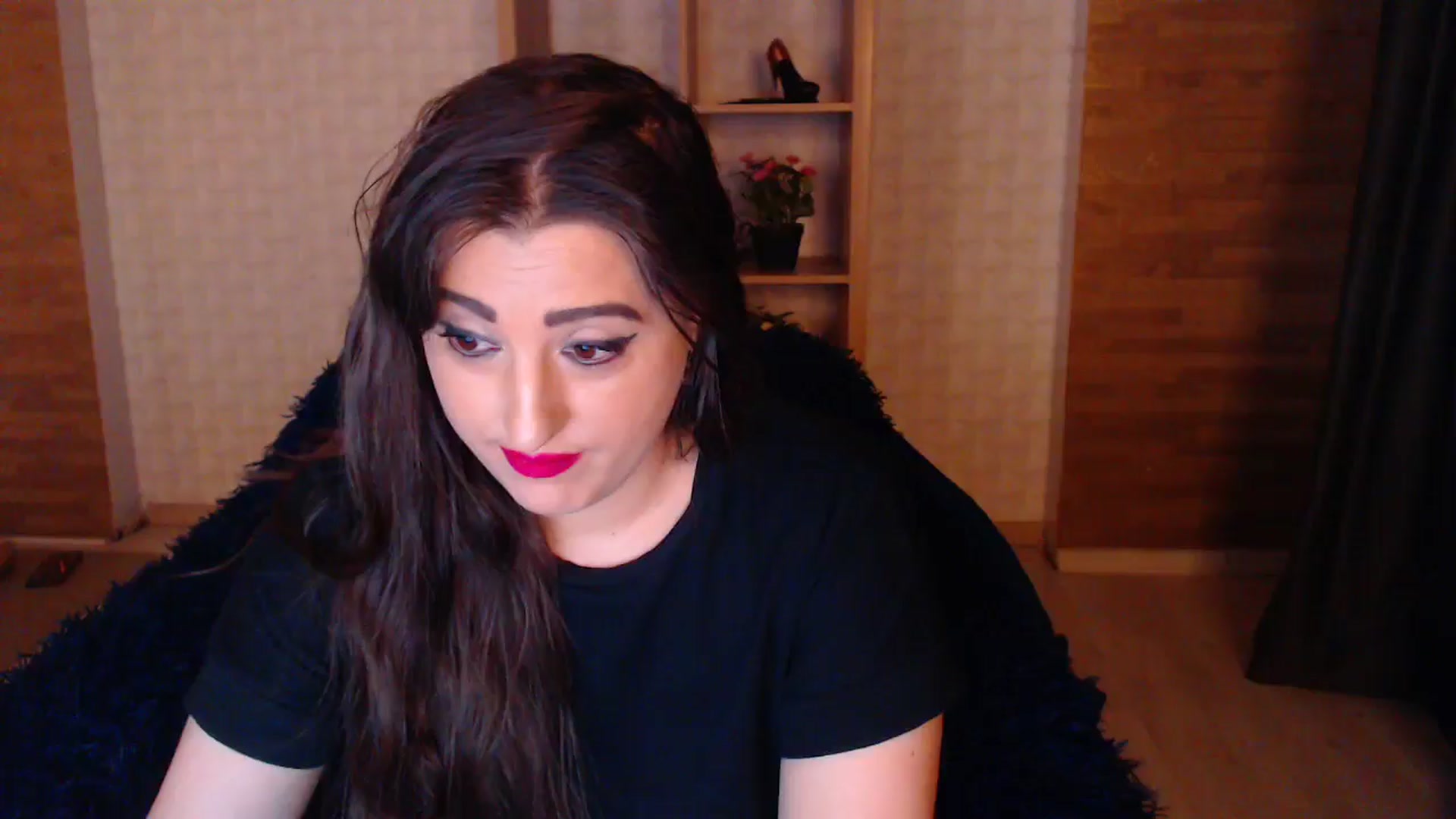 Gallery image thumbnail from HotRebbecca's myfreecams stream on, 05/06/2025, 22:24 image 1 of 20