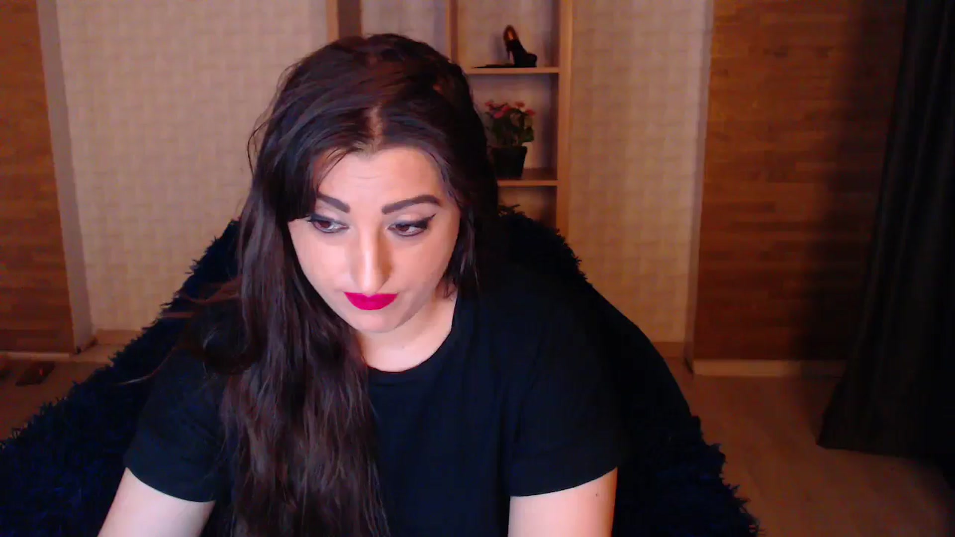 Gallery image thumbnail from HotRebbecca's myfreecams stream on, 05/06/2025, 22:24 image 5 of 20