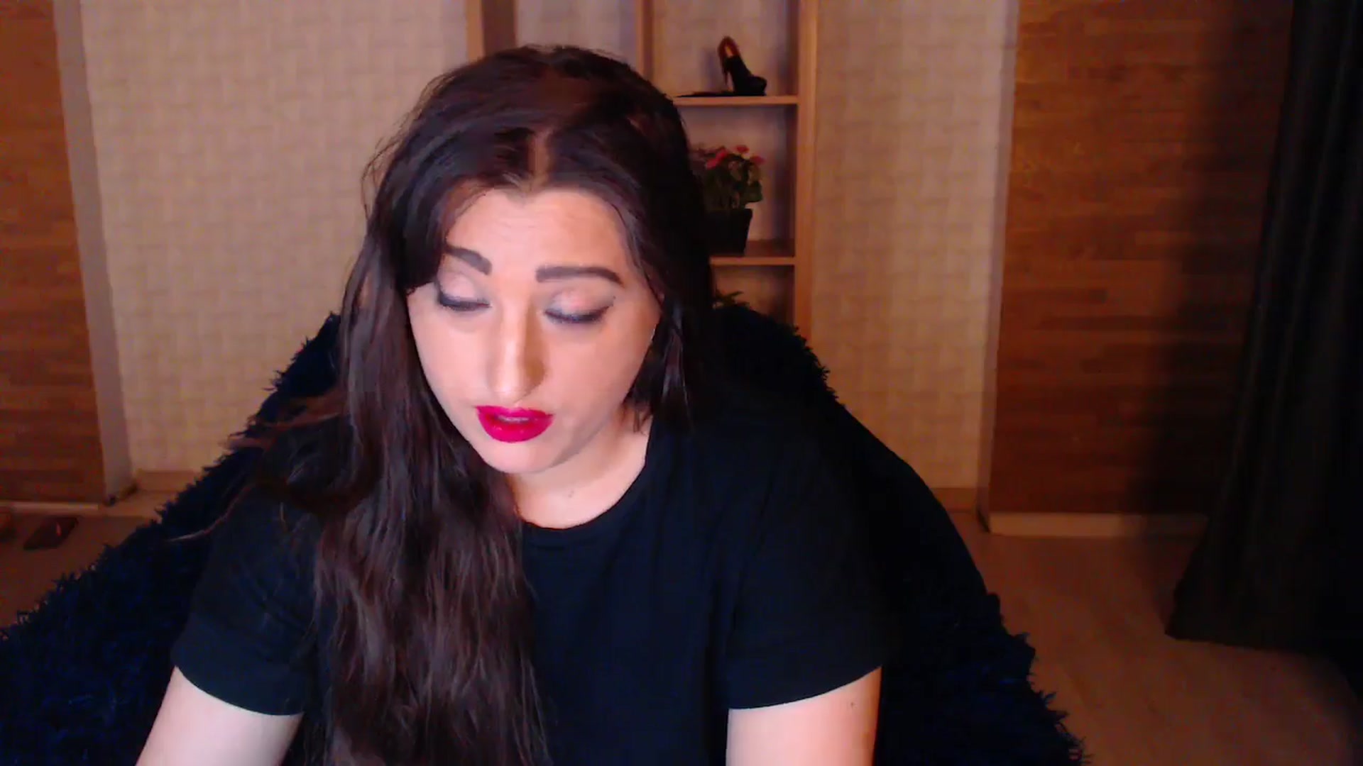 Gallery image thumbnail from HotRebbecca's myfreecams stream on, 05/06/2025, 22:24 image 2 of 20
