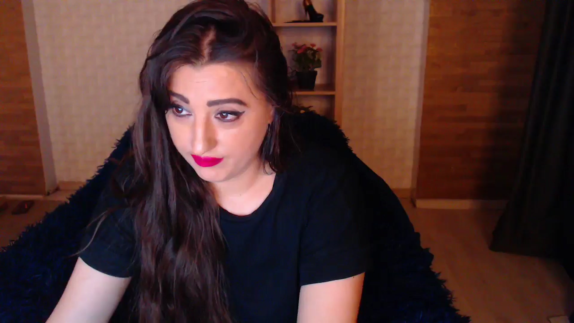 Gallery image thumbnail from HotRebbecca's myfreecams stream on, 05/06/2025, 22:24 image 12 of 20