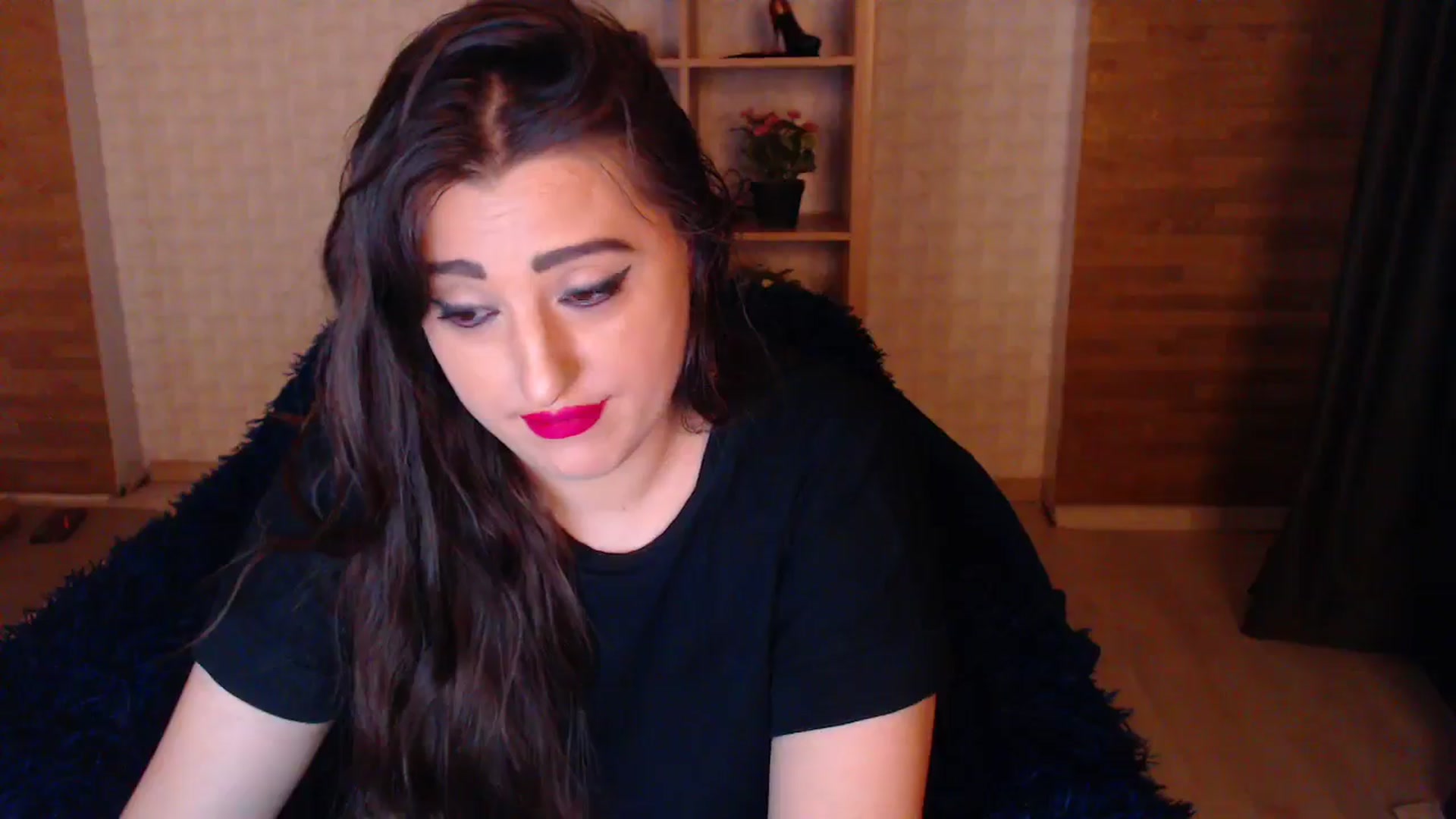 Gallery image thumbnail from HotRebbecca's myfreecams stream on, 05/06/2025, 22:24 image 10 of 20