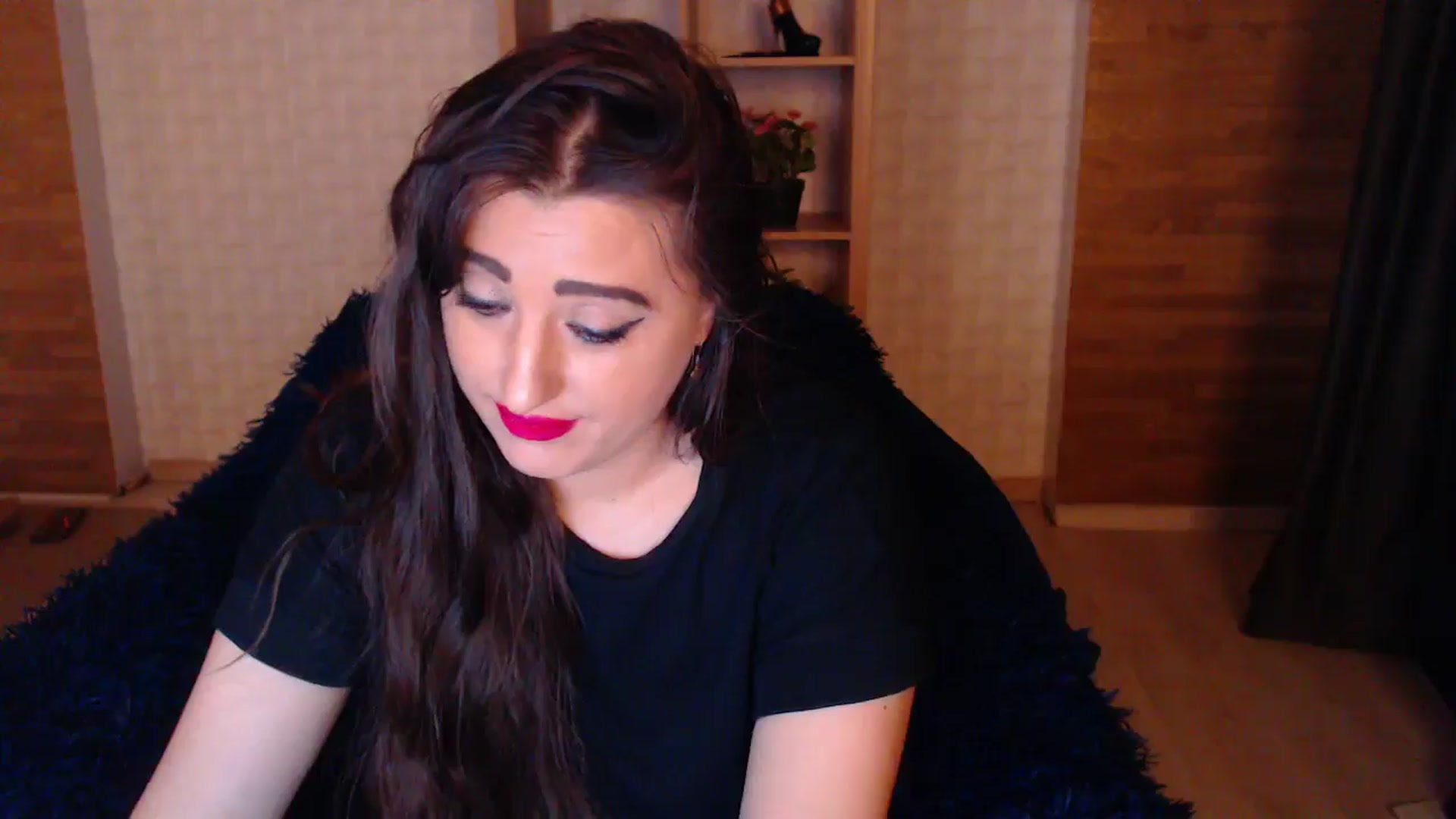 Gallery image thumbnail from HotRebbecca's myfreecams stream on, 05/06/2025, 22:24 image 17 of 20