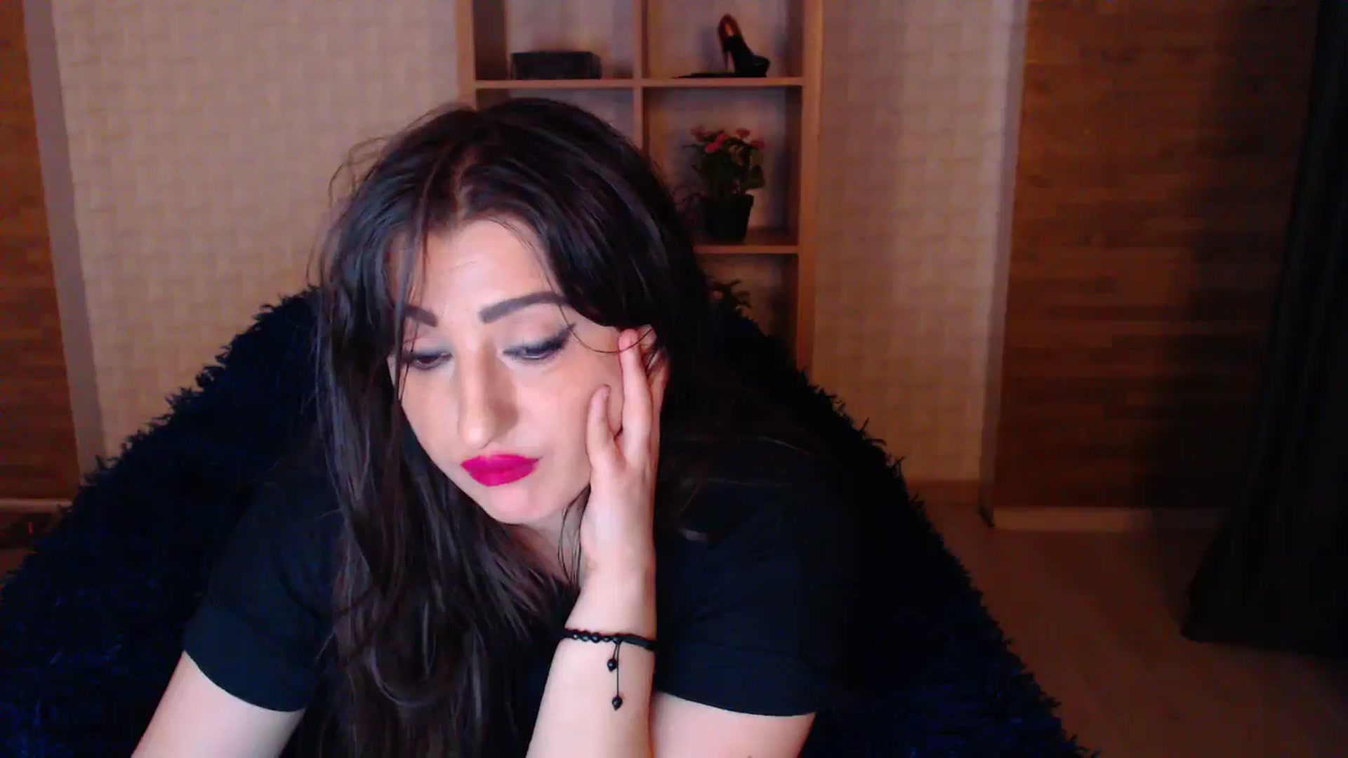 Gallery image thumbnail from HotRebbecca's myfreecams stream on, 05/07/2025, 01:02 image 6 of 20