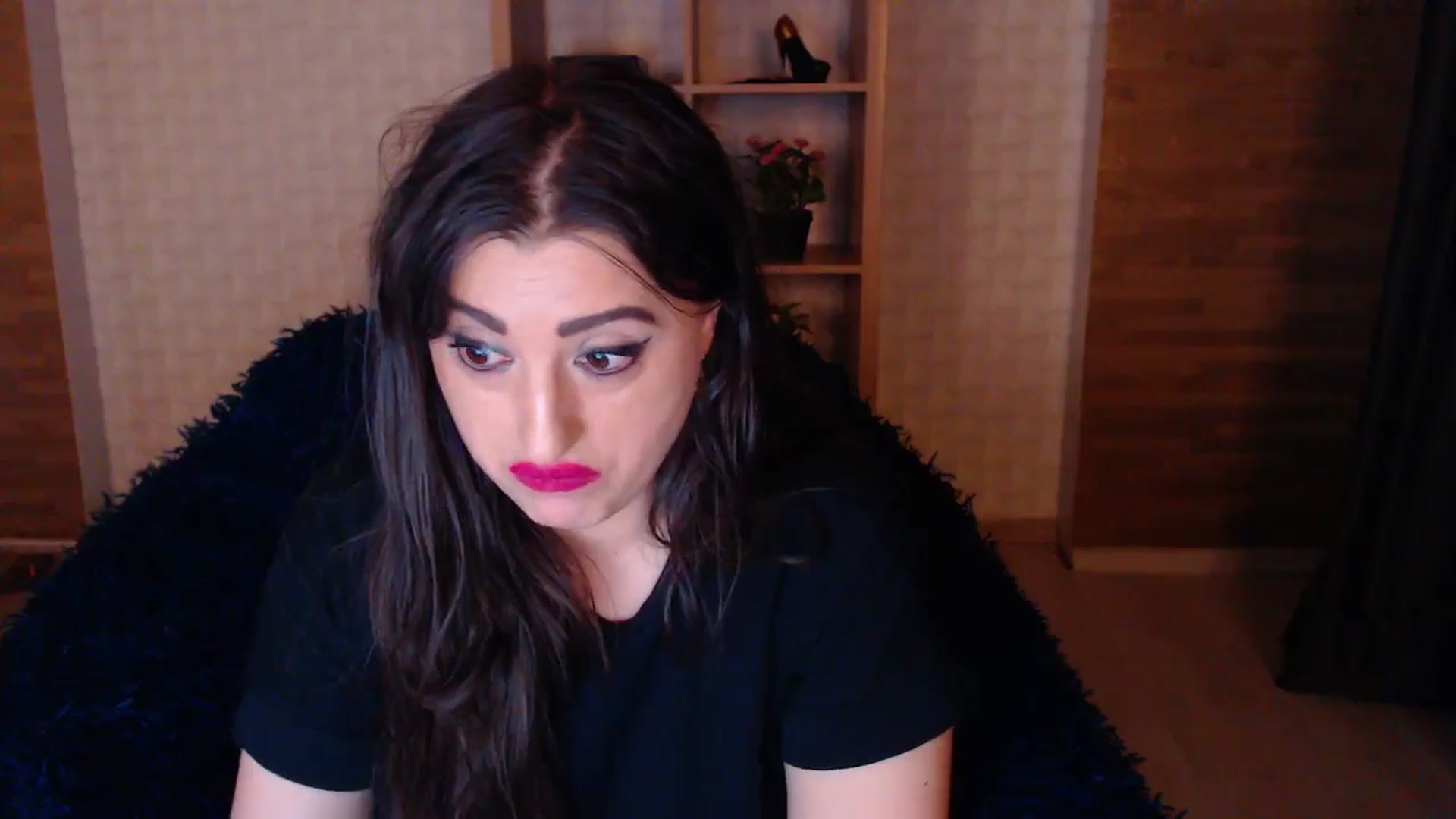 Gallery image thumbnail from HotRebbecca's myfreecams stream on, 05/07/2025, 01:02 image 17 of 20