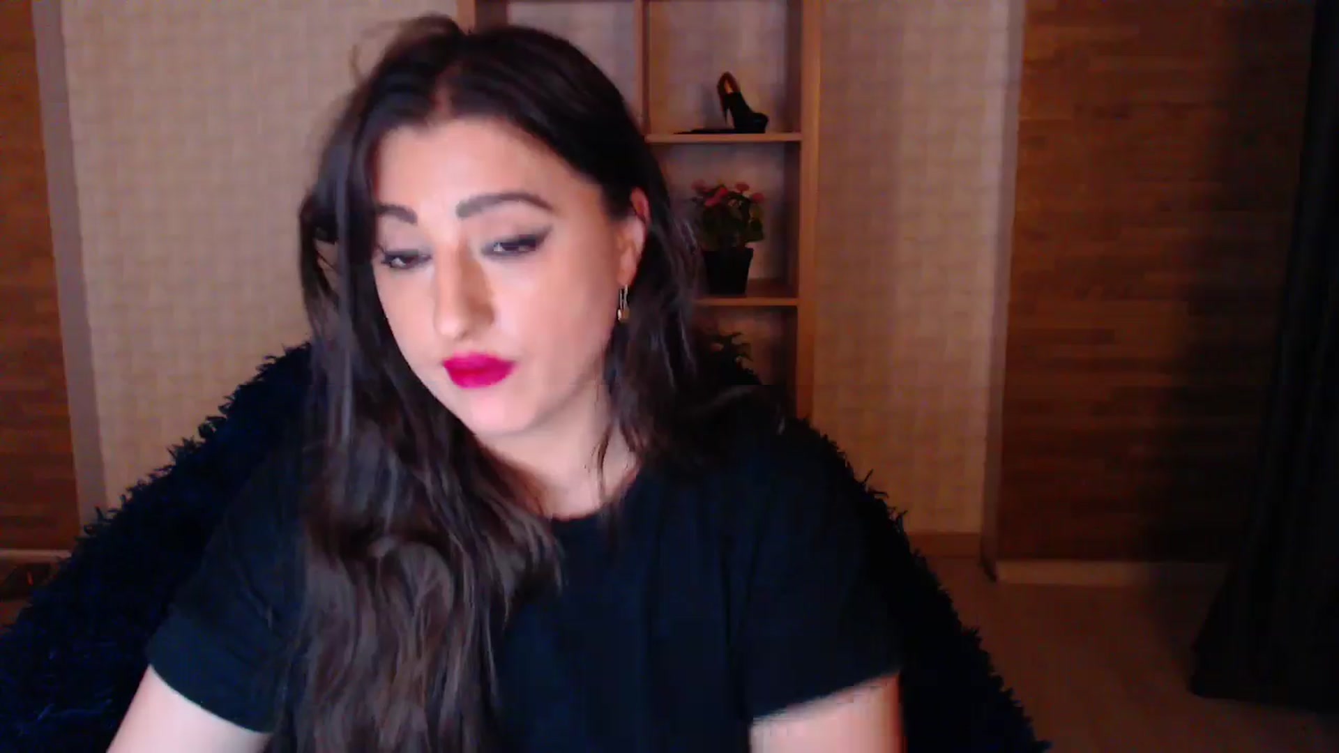 Gallery image thumbnail from HotRebbecca's myfreecams stream on, 05/07/2025, 01:02 image 2 of 20