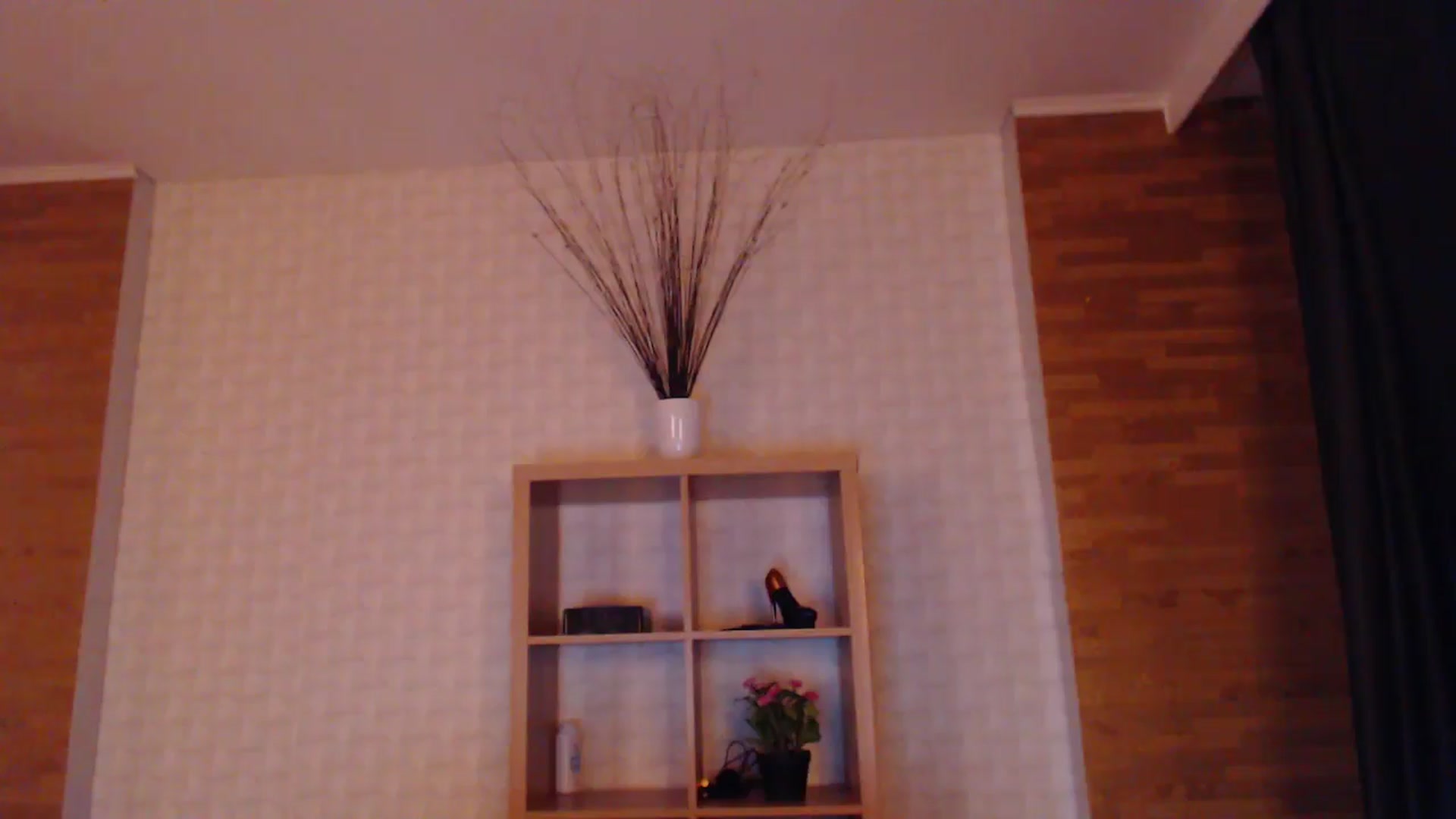 Gallery image thumbnail from HotRebbecca's myfreecams stream on, 05/09/2025, 22:22 image 10 of 20