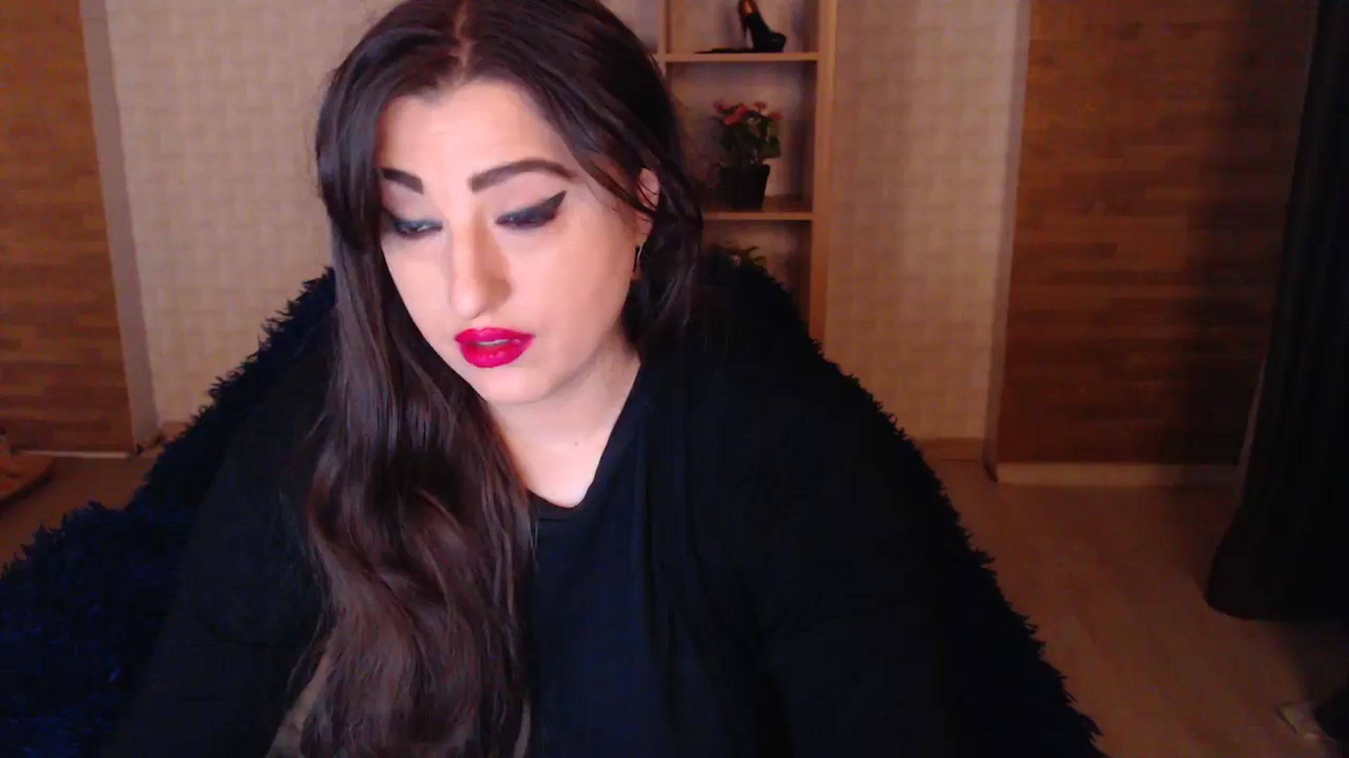 Gallery image thumbnail from HotRebbecca's myfreecams stream on, 05/11/2025, 03:31 image 4 of 20