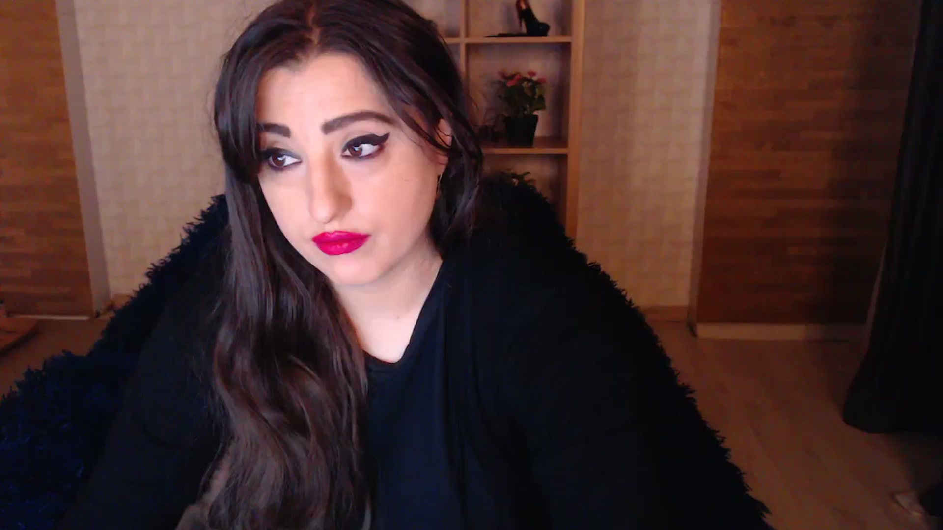 Gallery image thumbnail from HotRebbecca's myfreecams stream on, 05/11/2025, 03:31 image 5 of 20