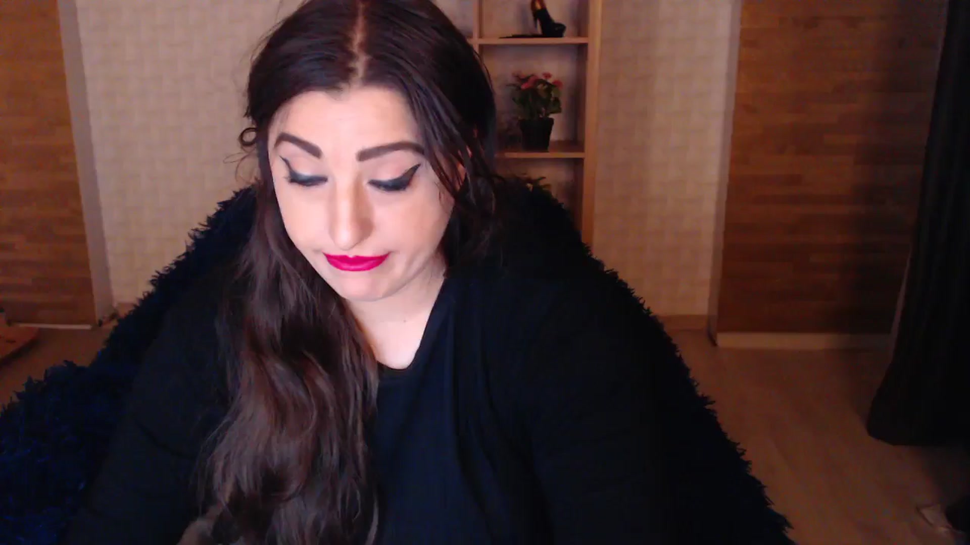 Gallery image thumbnail from HotRebbecca's myfreecams stream on, 05/11/2025, 03:31 image 9 of 20