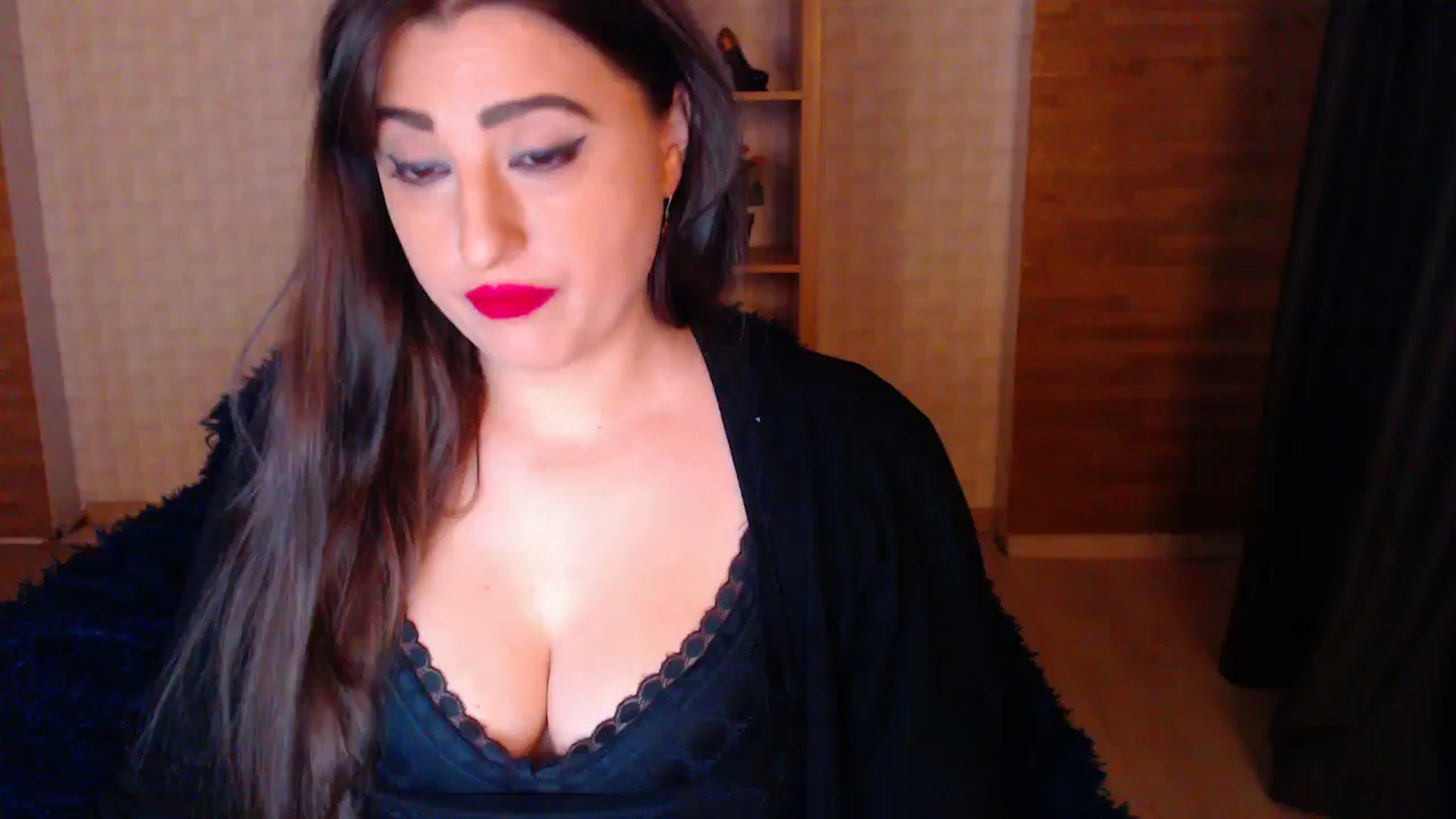 Gallery image thumbnail from HotRebbecca's myfreecams stream on, 05/14/2025, 24:01 image 5 of 20