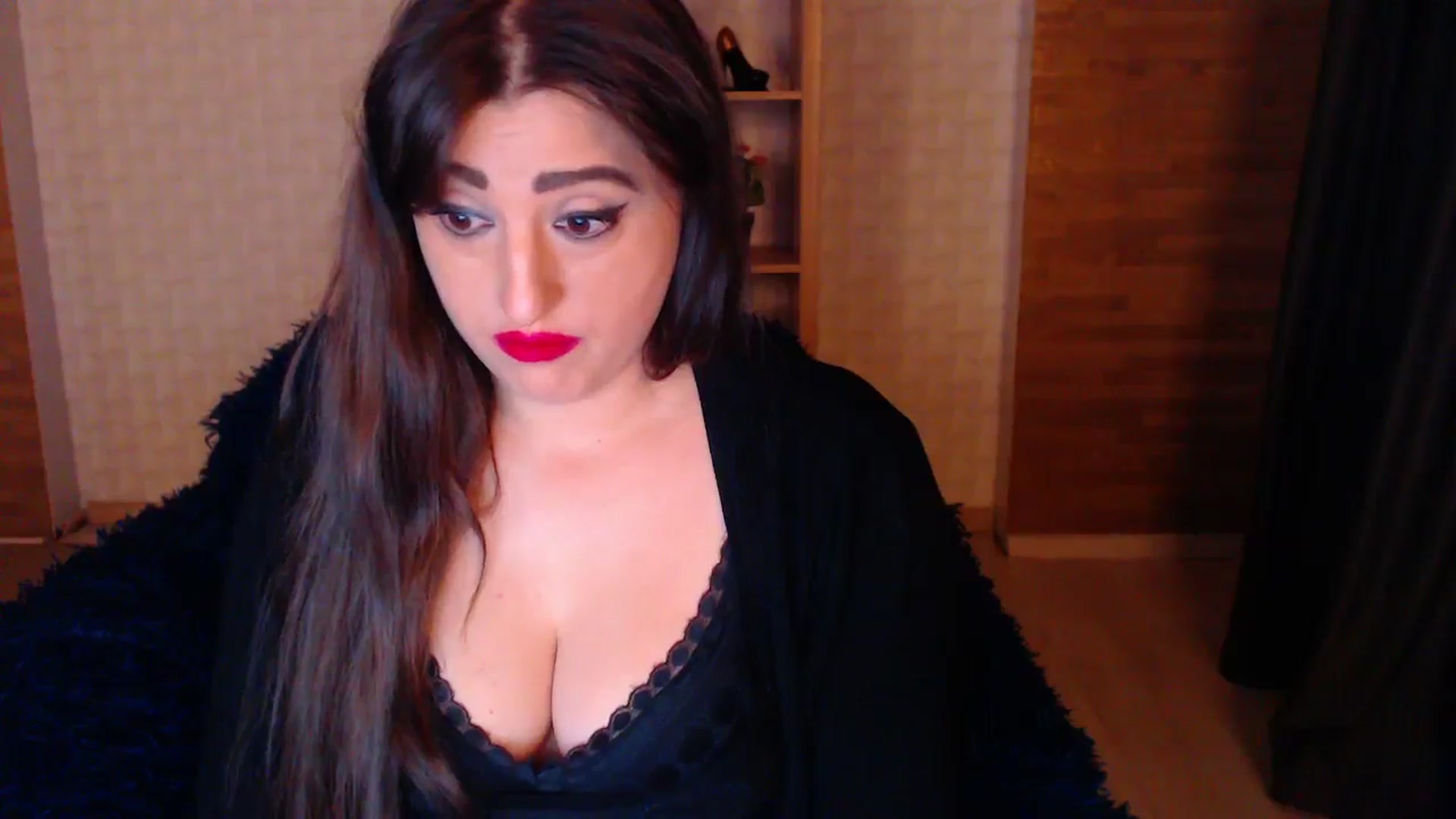 Gallery image thumbnail from HotRebbecca's myfreecams stream on, 05/14/2025, 24:01 image 10 of 20