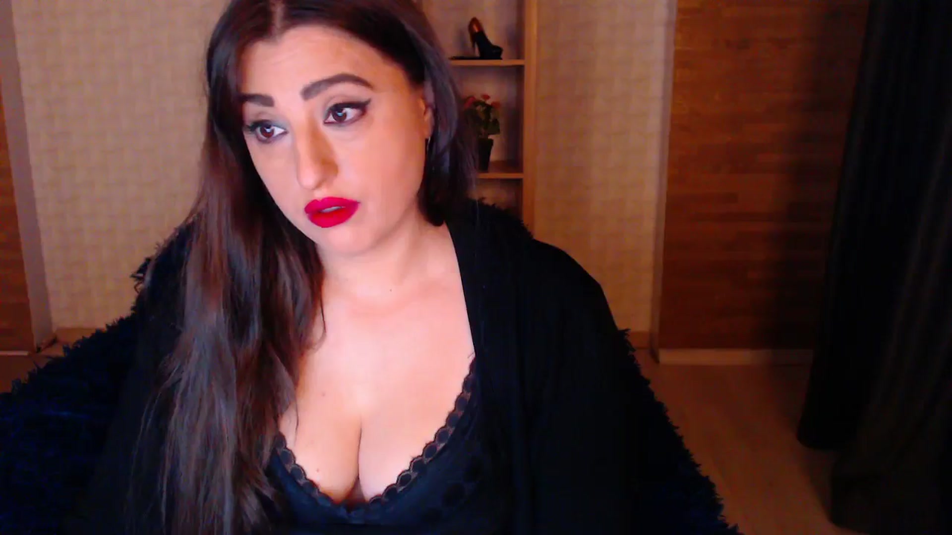 Gallery image thumbnail from HotRebbecca's myfreecams stream on, 05/14/2025, 24:01 image 8 of 20