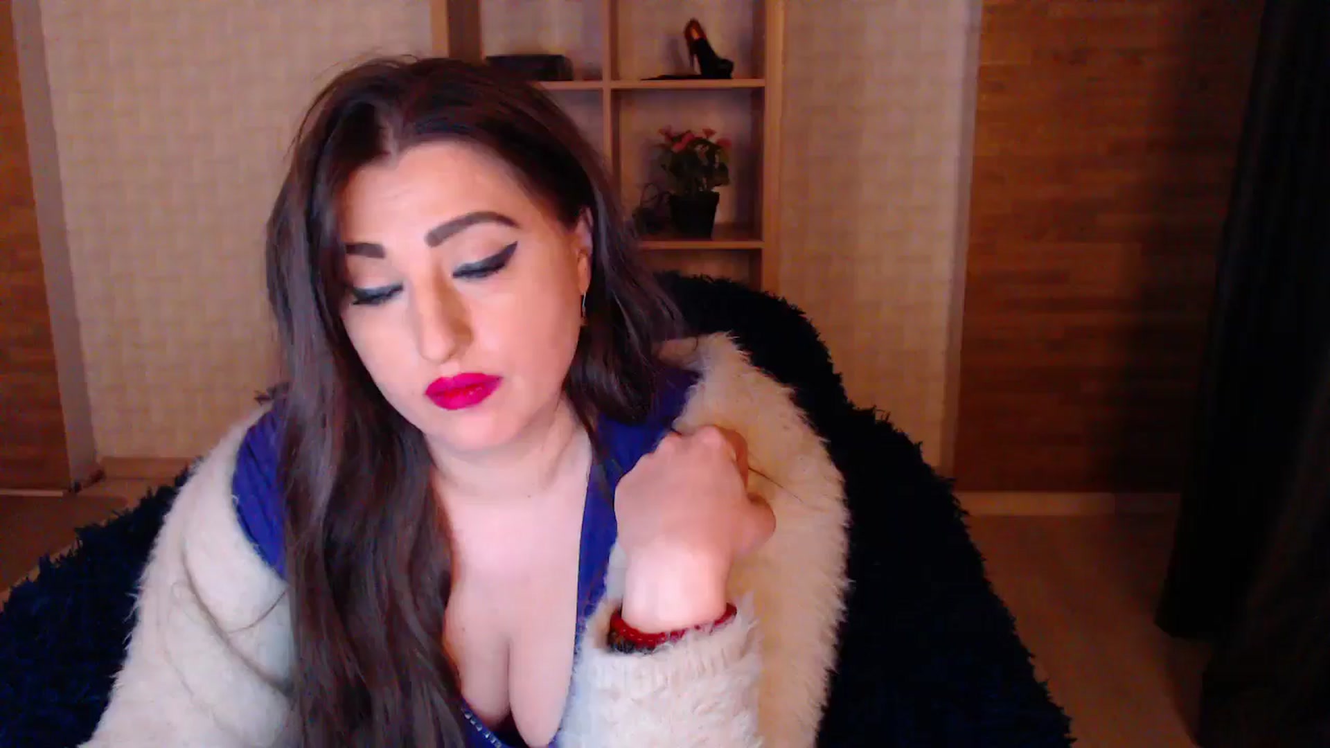 Gallery image thumbnail from HotRebbecca's myfreecams stream on, 05/15/2025, 01:35 image 11 of 20