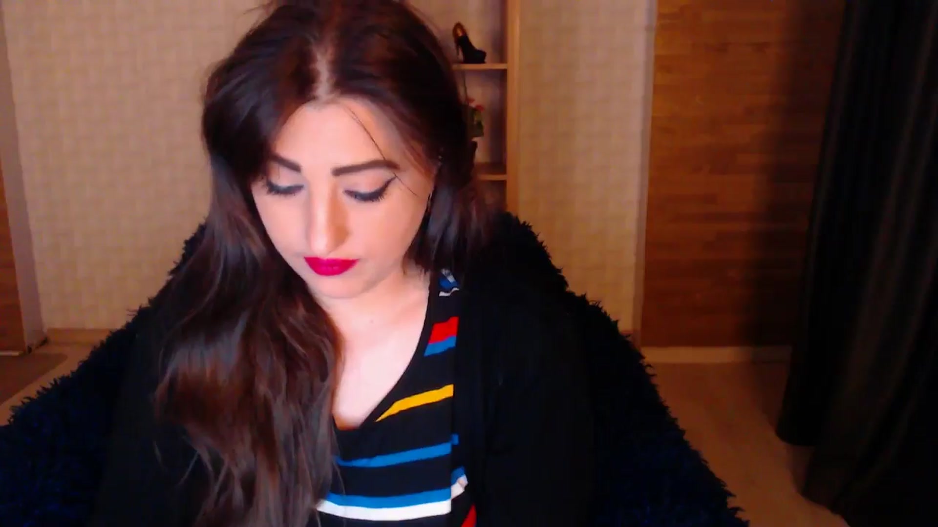 Gallery image thumbnail from HotRebbecca's myfreecams stream on, 05/15/2025, 21:47 image 16 of 20