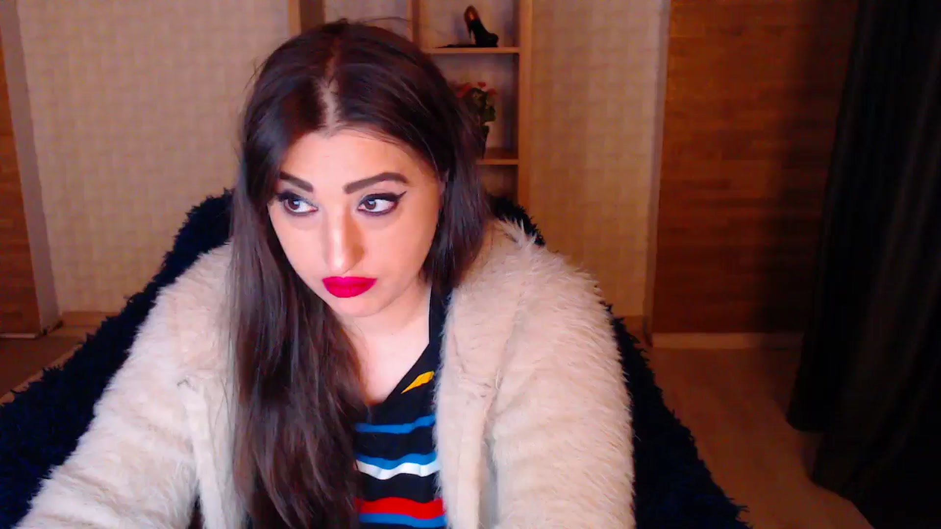 Gallery image thumbnail from HotRebbecca's myfreecams stream on, 05/15/2025, 23:16 image 13 of 20