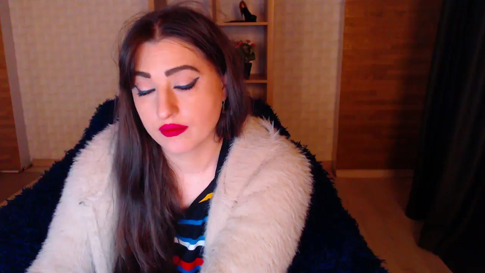 Gallery image thumbnail from HotRebbecca's myfreecams stream on, 05/15/2025, 23:16 image 5 of 20