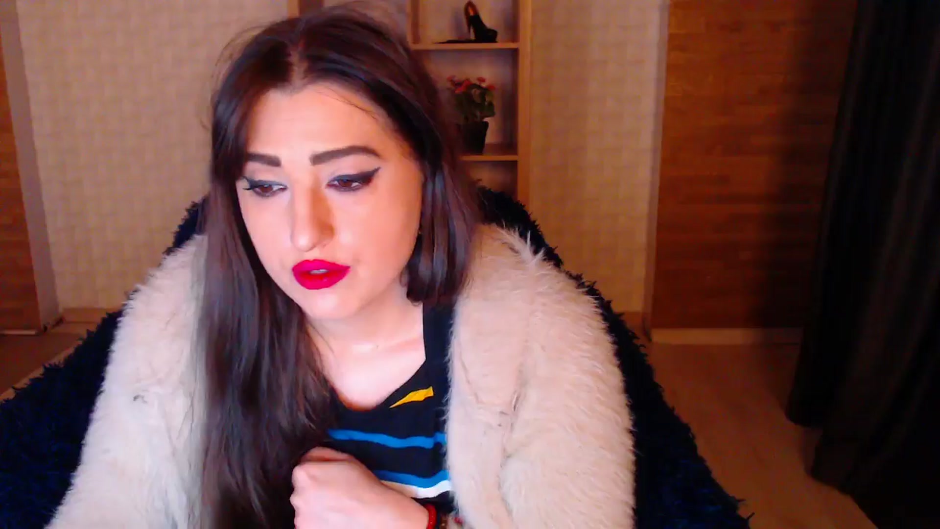 Gallery image thumbnail from HotRebbecca's myfreecams stream on, 05/15/2025, 23:16 image 2 of 20