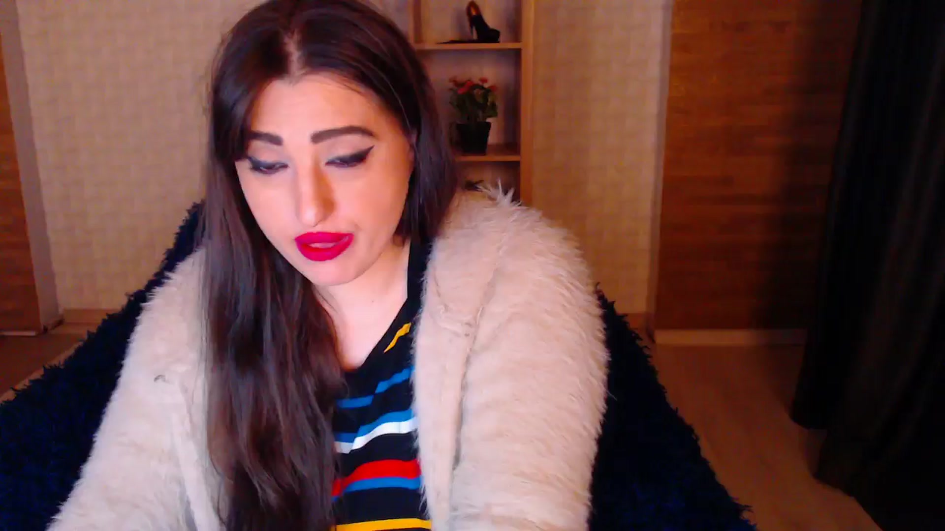 Gallery image thumbnail from HotRebbecca's myfreecams stream on, 05/15/2025, 23:16 image 9 of 20