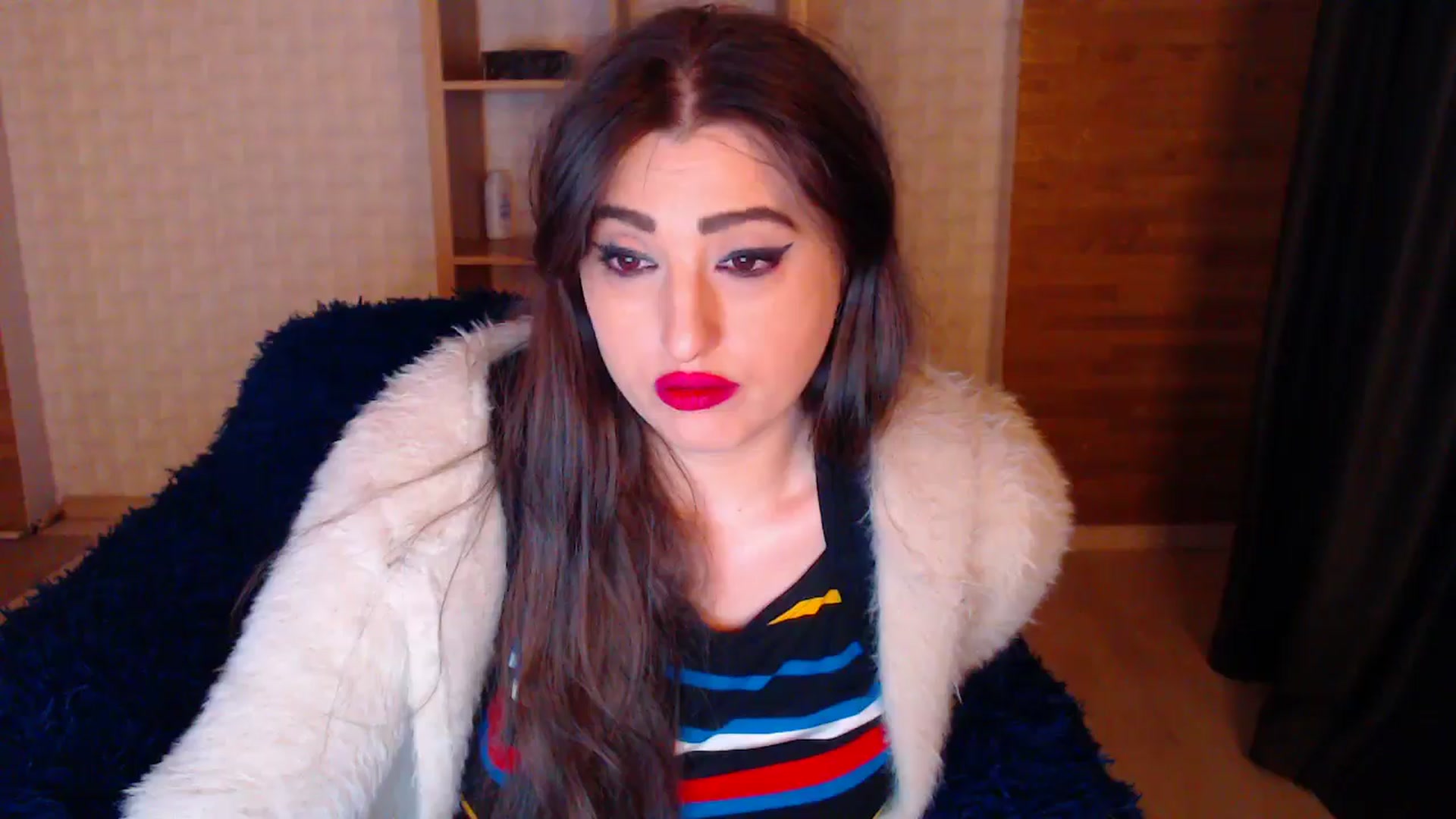 Gallery image thumbnail from HotRebbecca's myfreecams stream on, 05/16/2025, 02:01 image 5 of 20