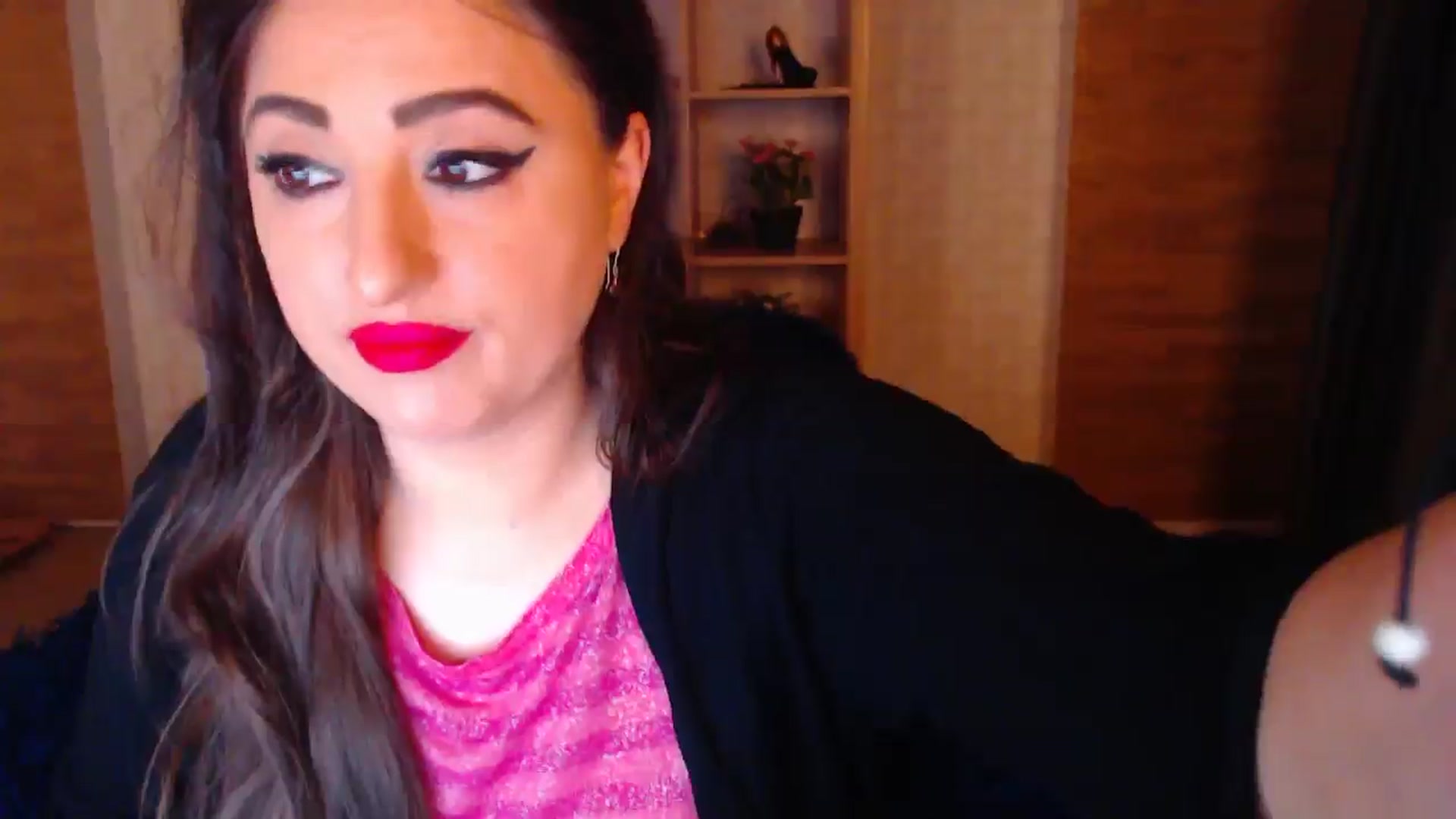 Gallery image thumbnail from HotRebbecca's myfreecams stream on, 05/16/2025, 20:19 image 18 of 20