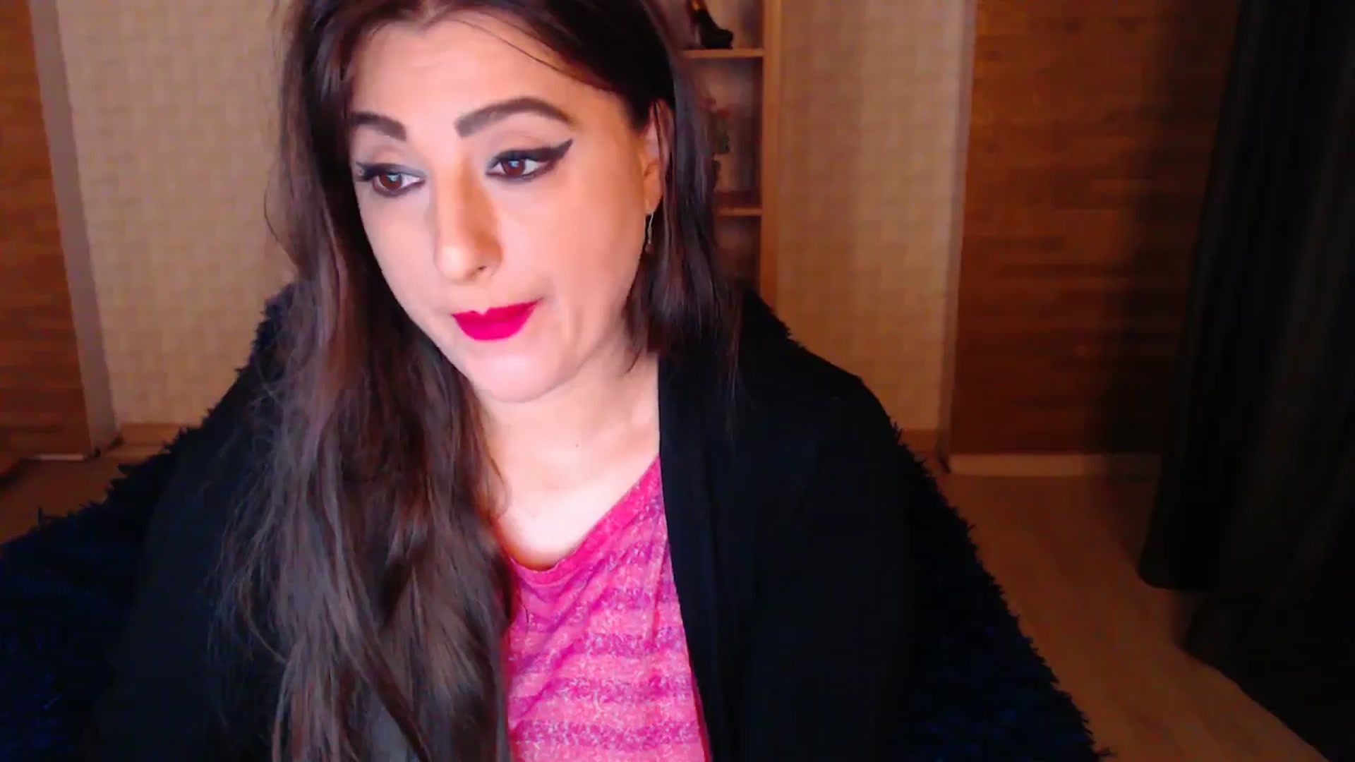 Gallery image thumbnail from HotRebbecca's myfreecams stream on, 05/17/2025, 24:18 image 11 of 20