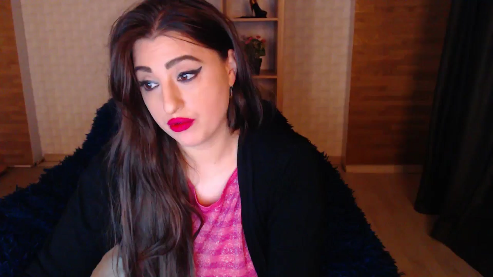 Gallery image thumbnail from HotRebbecca's myfreecams stream on, 05/17/2025, 24:18 image 13 of 20