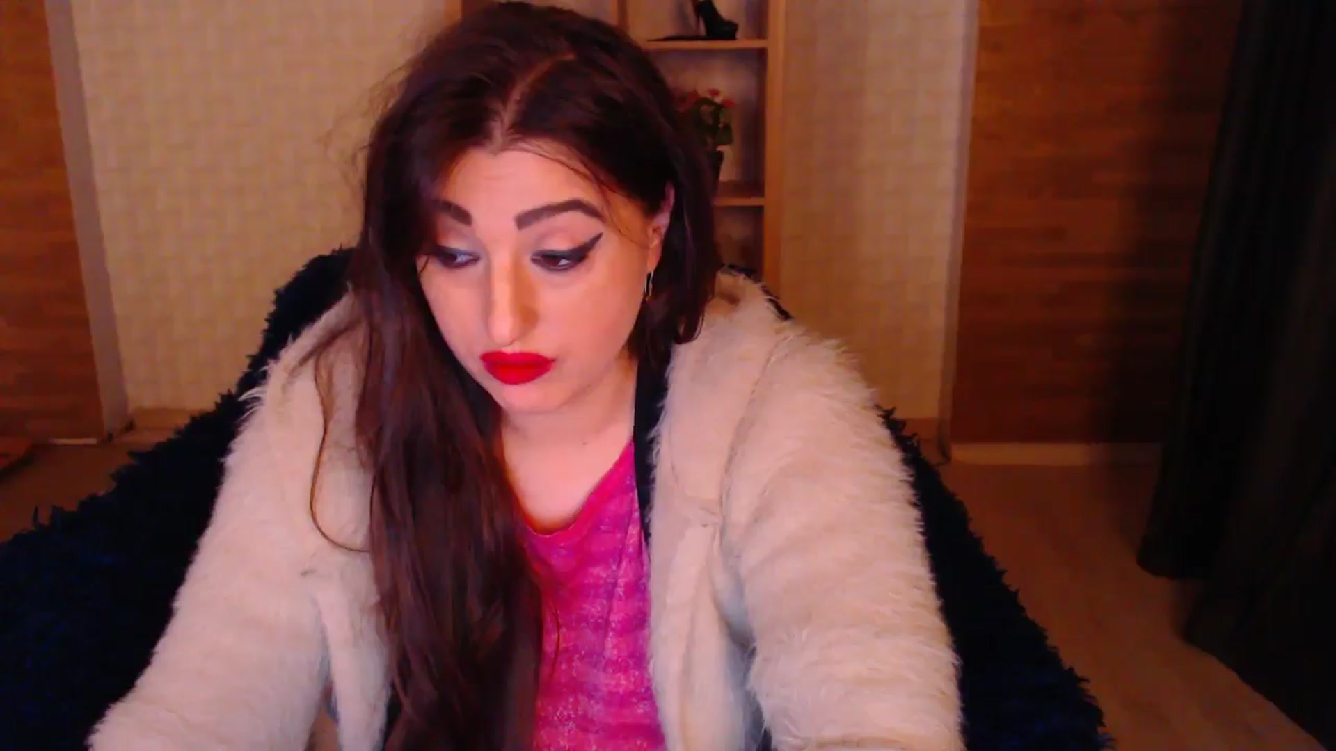 Gallery image thumbnail from HotRebbecca's myfreecams stream on, 05/17/2025, 24:18 image 18 of 20