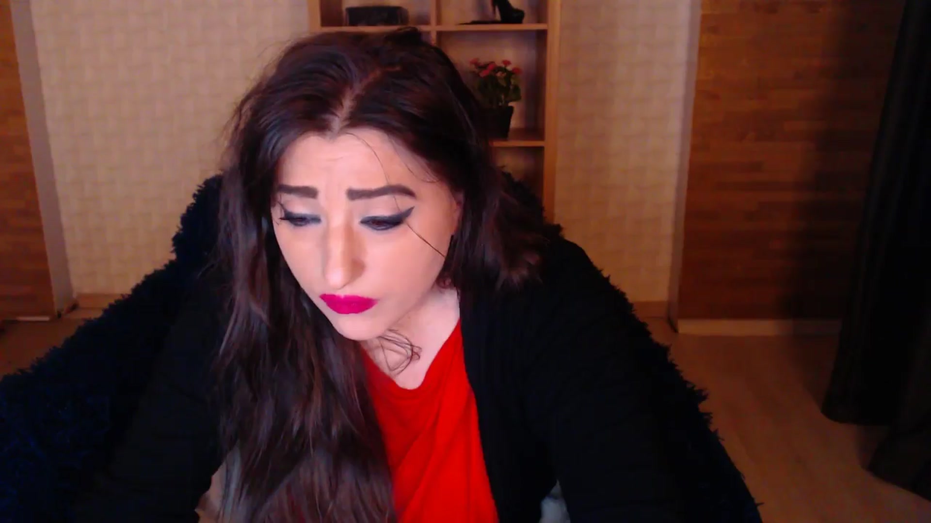 Gallery image thumbnail from HotRebbecca's myfreecams stream on, 05/18/2025, 24:05 image 17 of 20