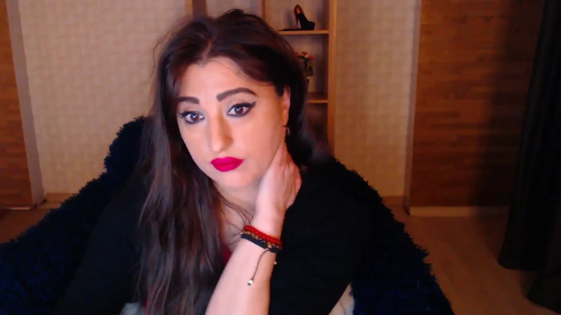 Gallery image thumbnail from HotRebbecca's myfreecams stream on, 05/18/2025, 24:05 image 16 of 20