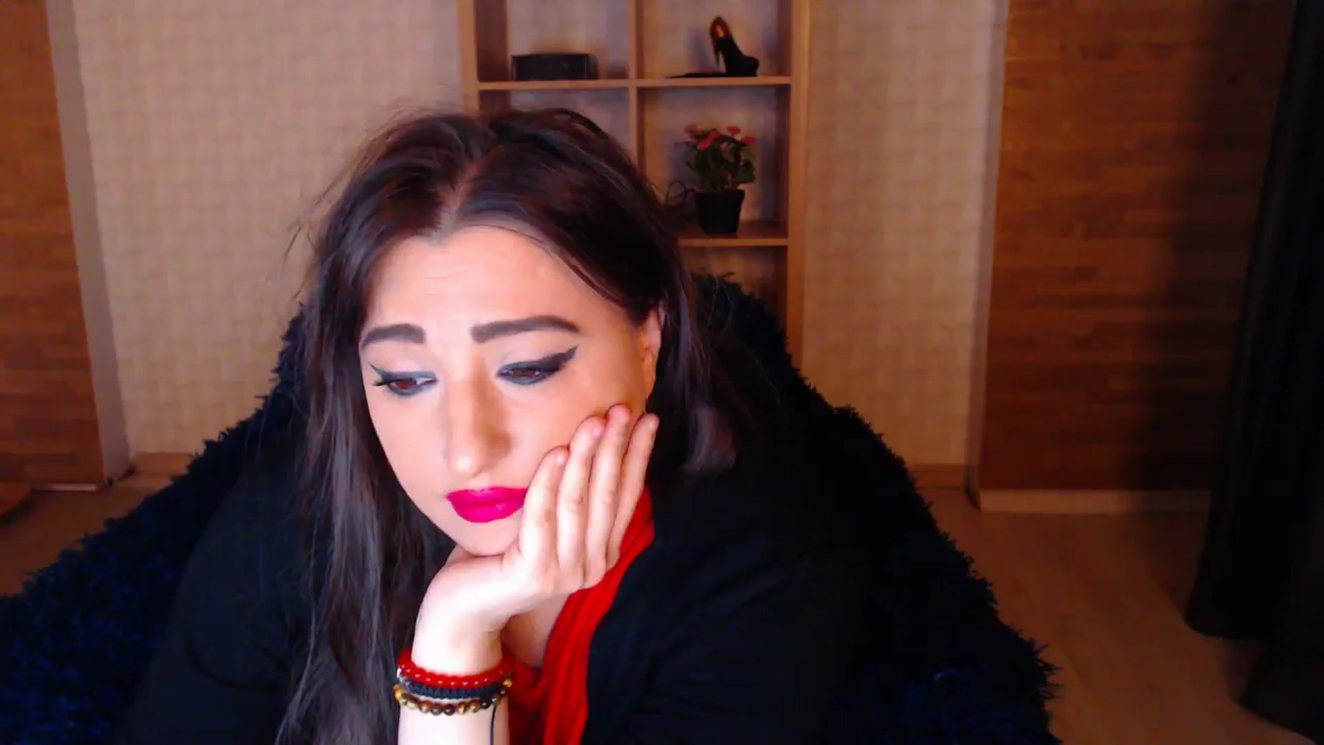 Gallery image thumbnail from HotRebbecca's myfreecams stream on, 05/18/2025, 24:05 image 2 of 20