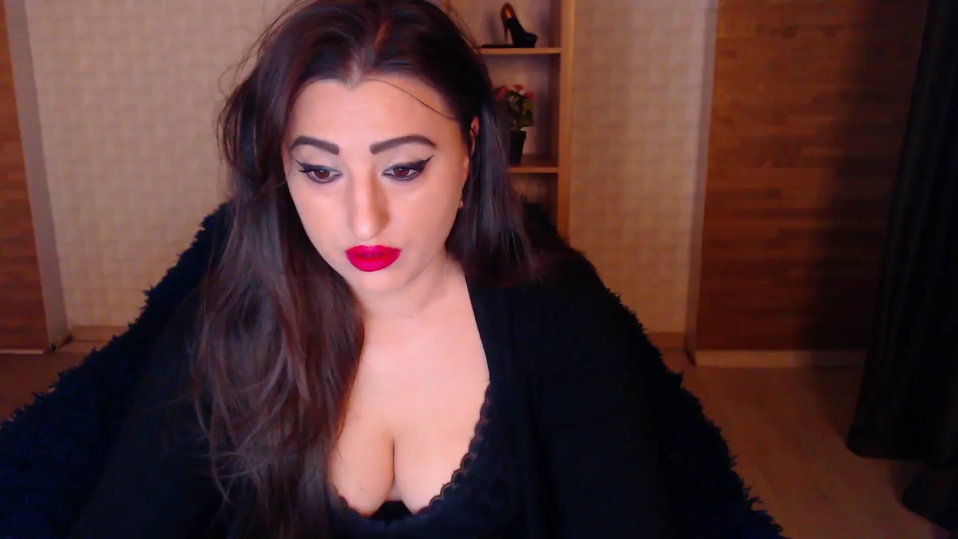 Gallery image thumbnail from HotRebbecca's myfreecams stream on, 05/18/2025, 20:31 image 10 of 20