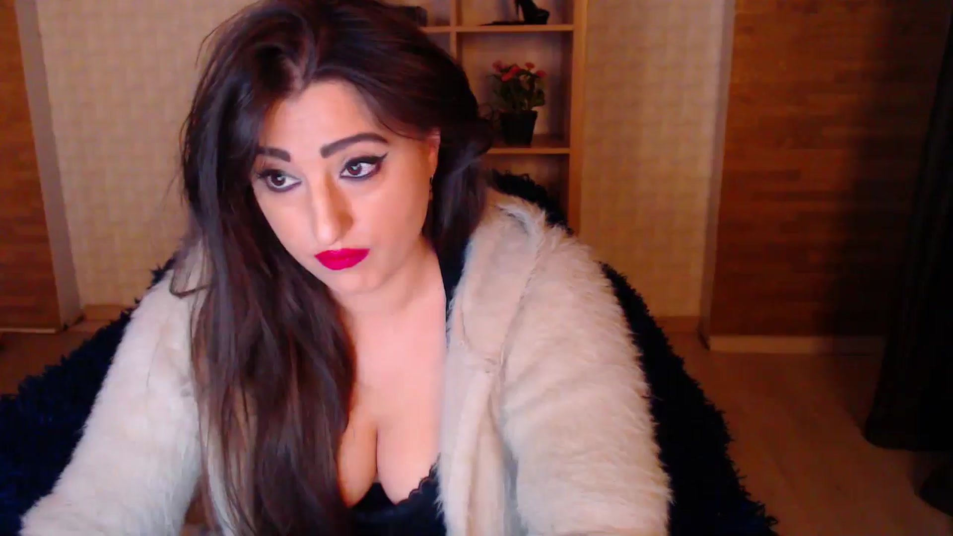 Gallery image thumbnail from HotRebbecca's myfreecams stream on, 05/18/2025, 22:59 image 8 of 20