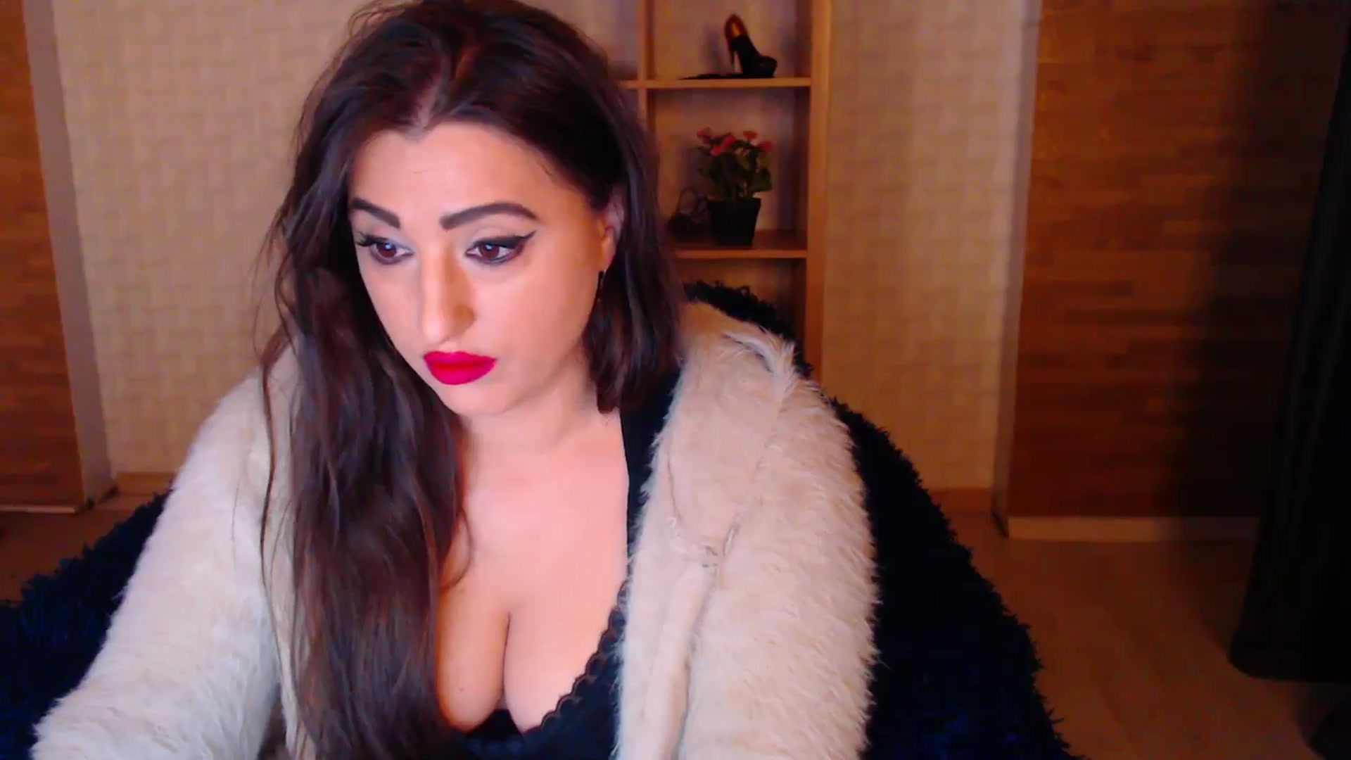 Gallery image thumbnail from HotRebbecca's myfreecams stream on, 05/18/2025, 22:59 image 4 of 20