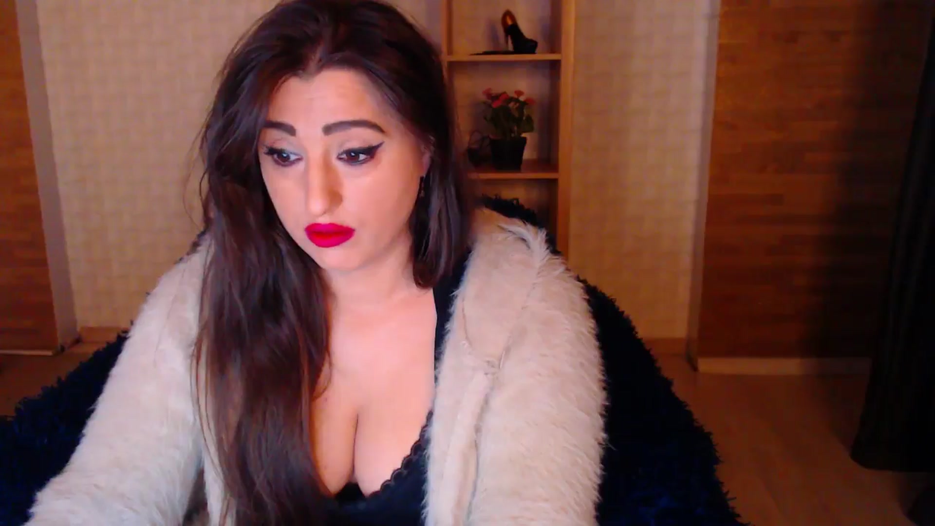 Gallery image thumbnail from HotRebbecca's myfreecams stream on, 05/18/2025, 22:59 image 5 of 20