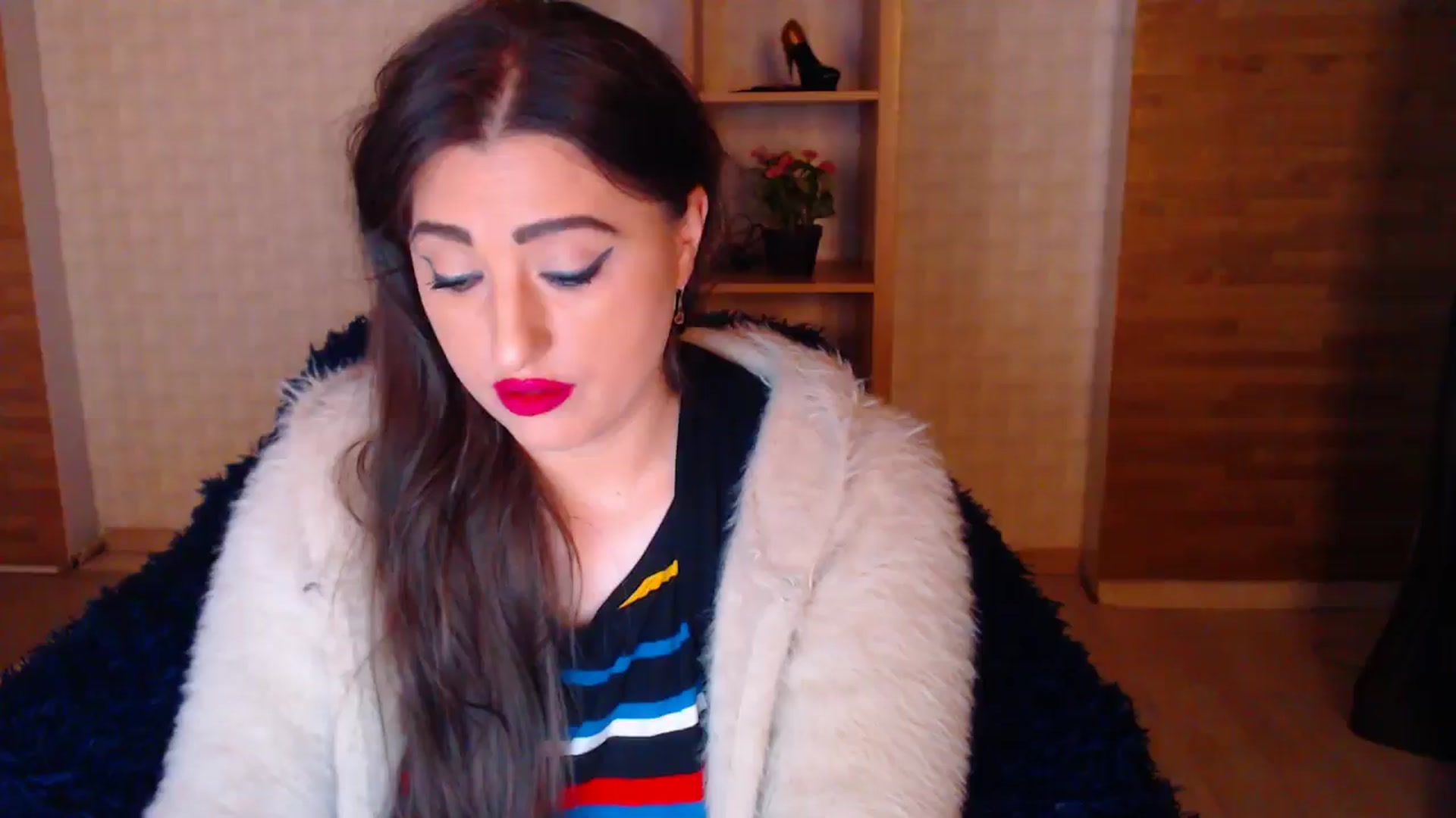 Gallery image thumbnail from HotRebbecca's myfreecams stream on, 05/20/2025, 24:04 image 10 of 20